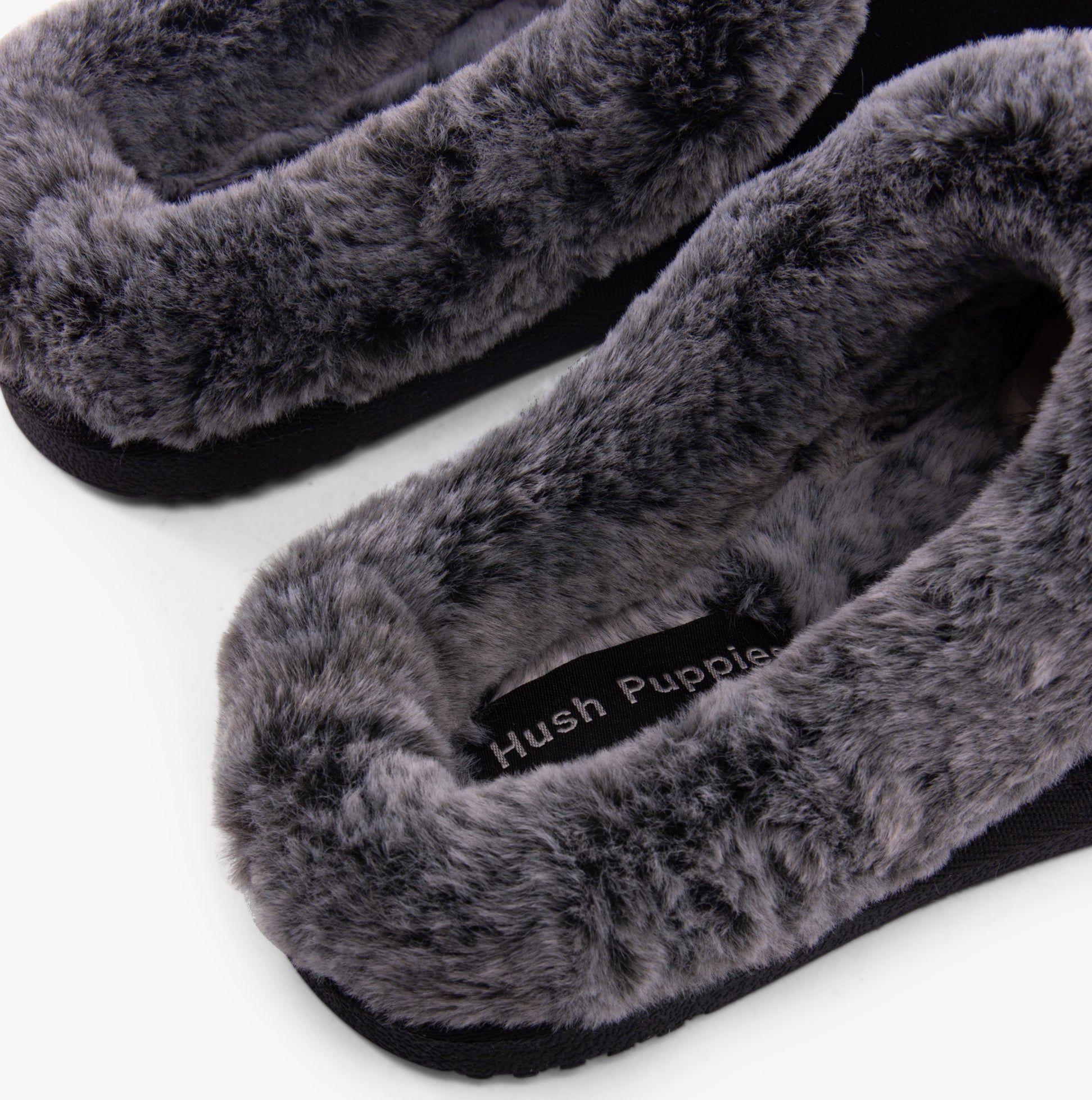 Hush Puppies AMARA Womens Slippers Black, detail view highlighting the soft faux fur lining and comfortable slip-on design.