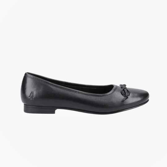 Hush Puppies EVIE Girls Leather School Shoes Black side view showcasing the sleek leather design and round toe.