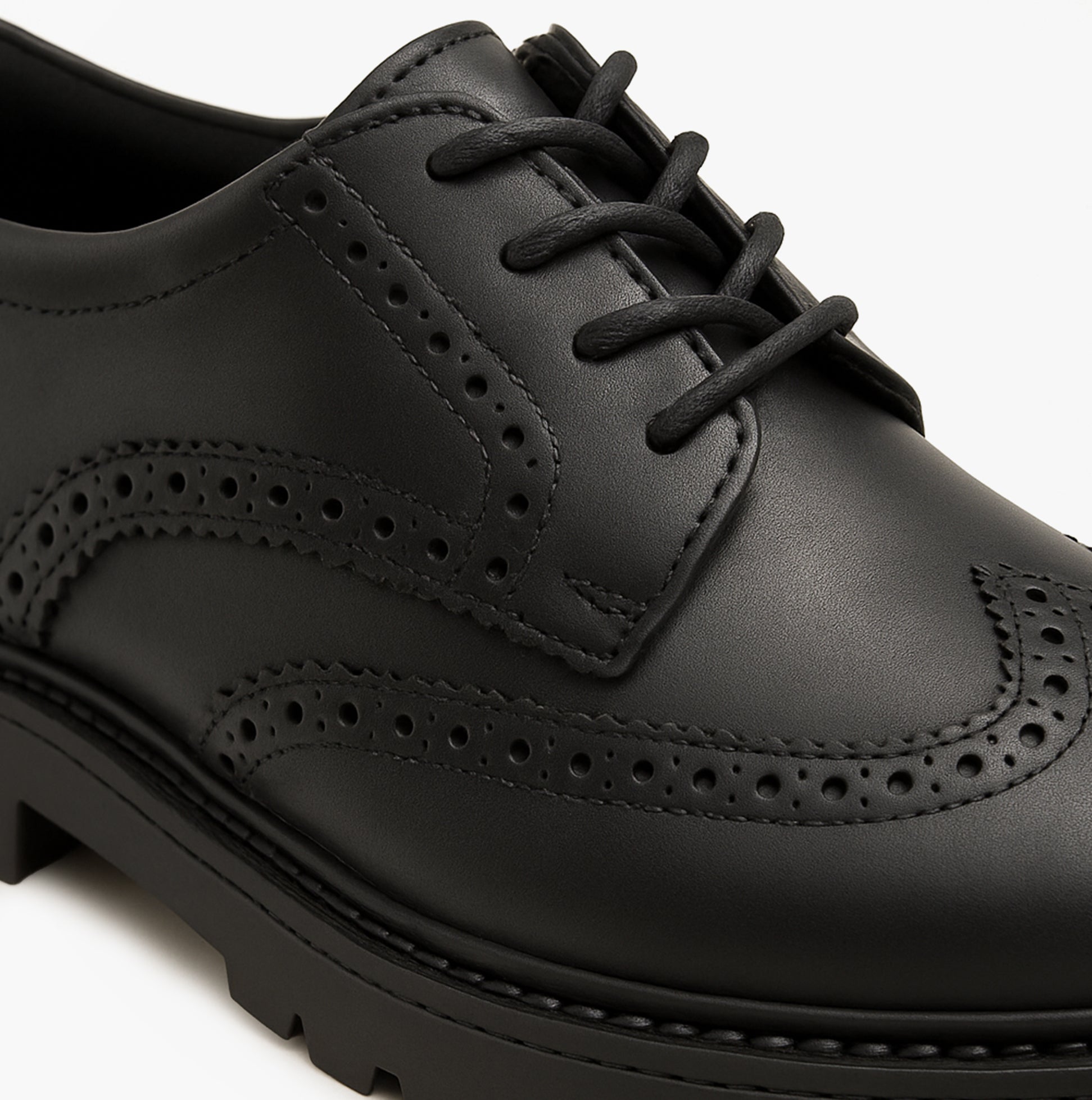 Hush Puppies MAXINE Girls Leather School Shoes Black detail view of lace-up design and brogue detailing.