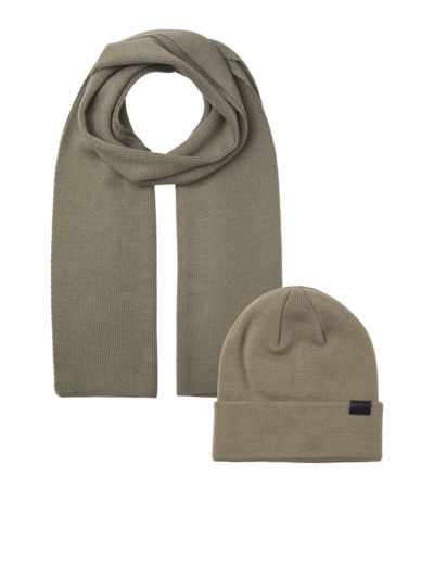 Jack & Jones JOLLY KNIT Mens Scarf & Beanie Giftset Overland Trek in a flat lay view, grey color, showcasing the scarf and beanie.