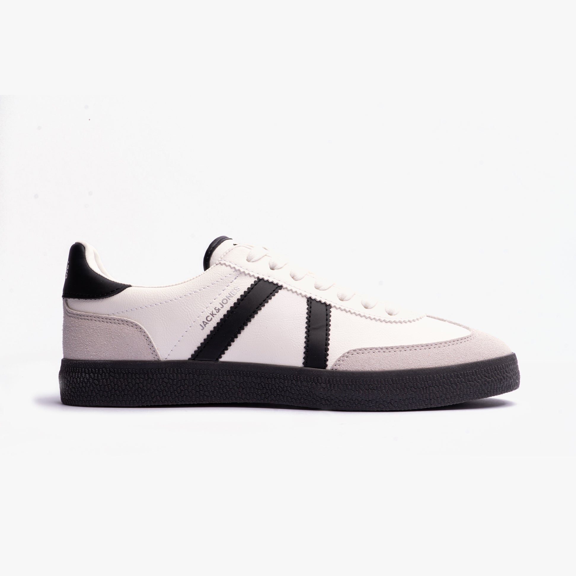 Jack & Jones MAMBO Mens Trainers Bright White side view with black stripes and rubber sole.