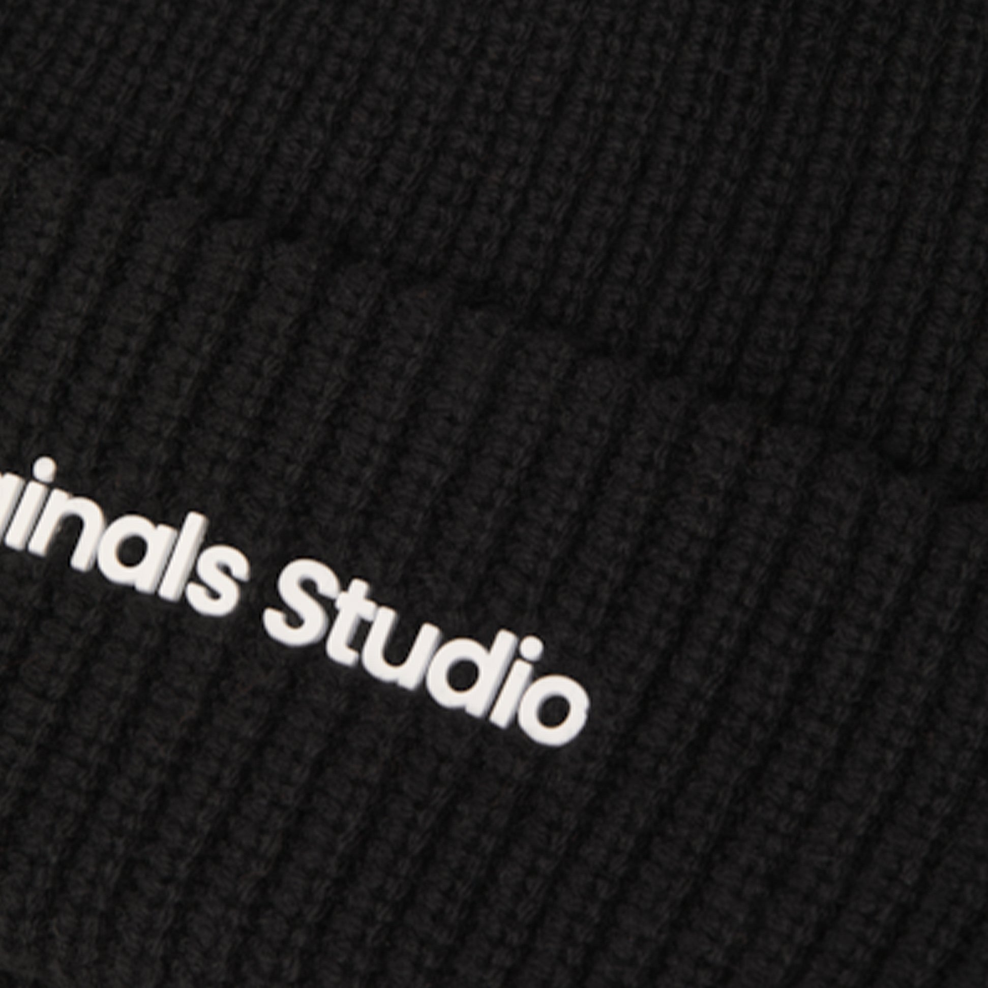 Jack & Jones VESTERBRO Mens Beanie Black detail view showcasing ribbed texture and logo.
