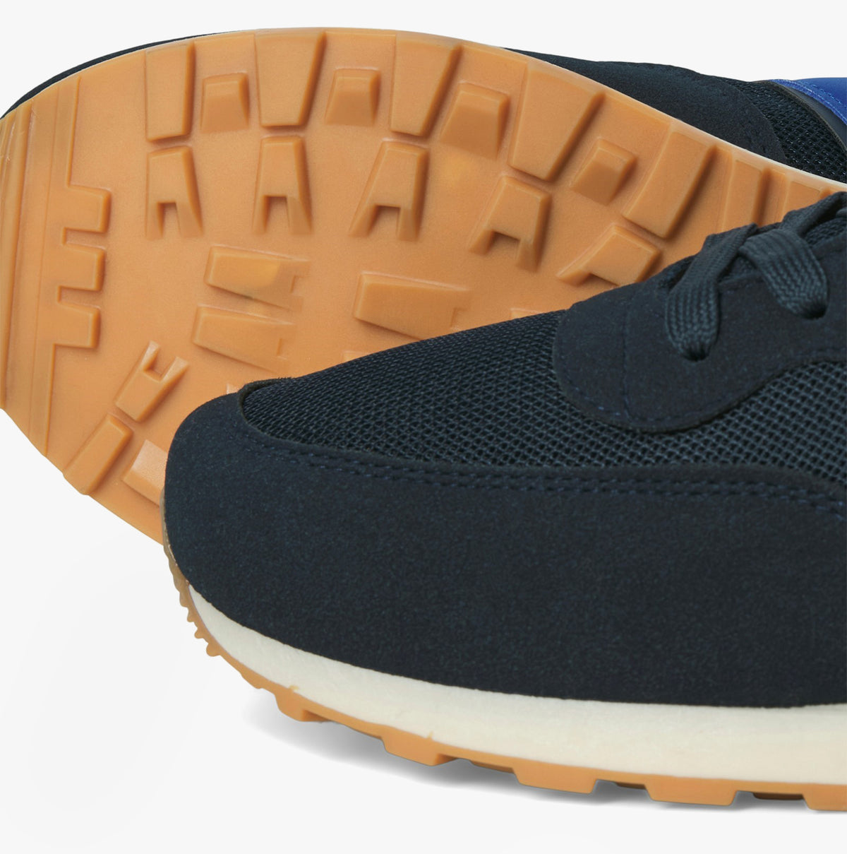 Jack & Jones SPIRIT RUNNER Mens Trainers Medieval Blue detail view of sole and upper