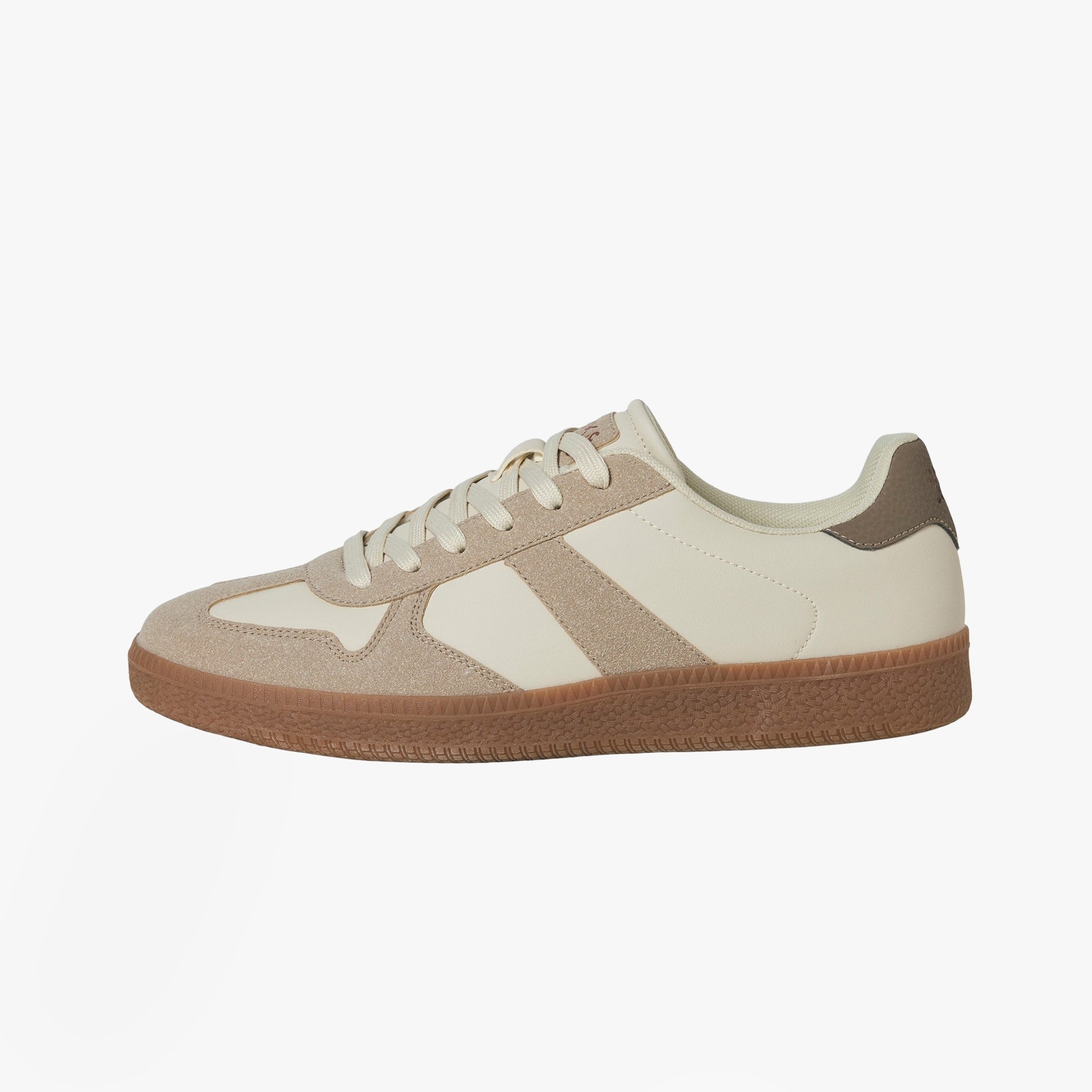 Jack & Jones VALENCIA Mens Trainers Fog Savannah Tan side view highlighting the casual design and color details.