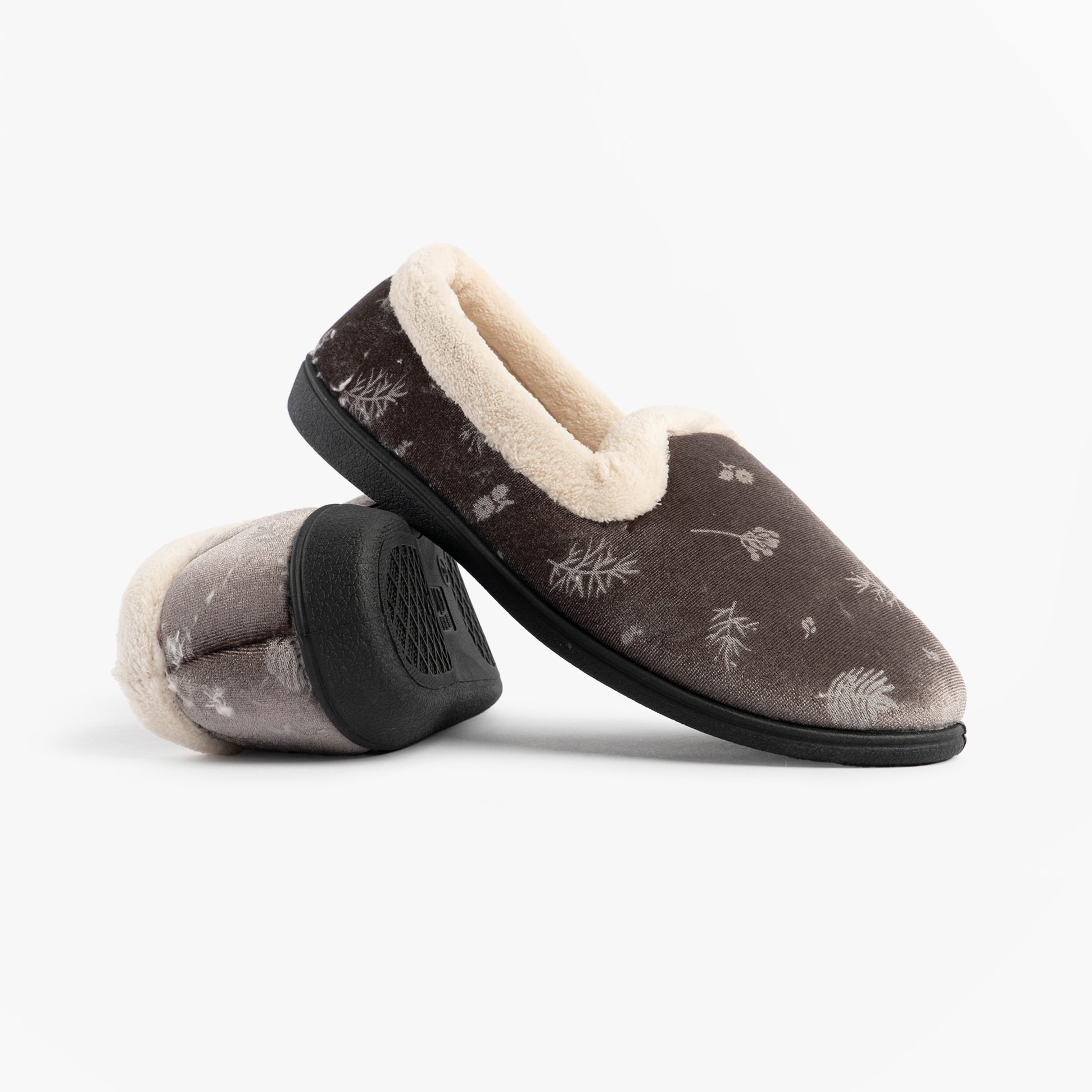 Jo & Joe ANNIE Womens Full Slippers Grey side view showcasing comfort and warm lining.