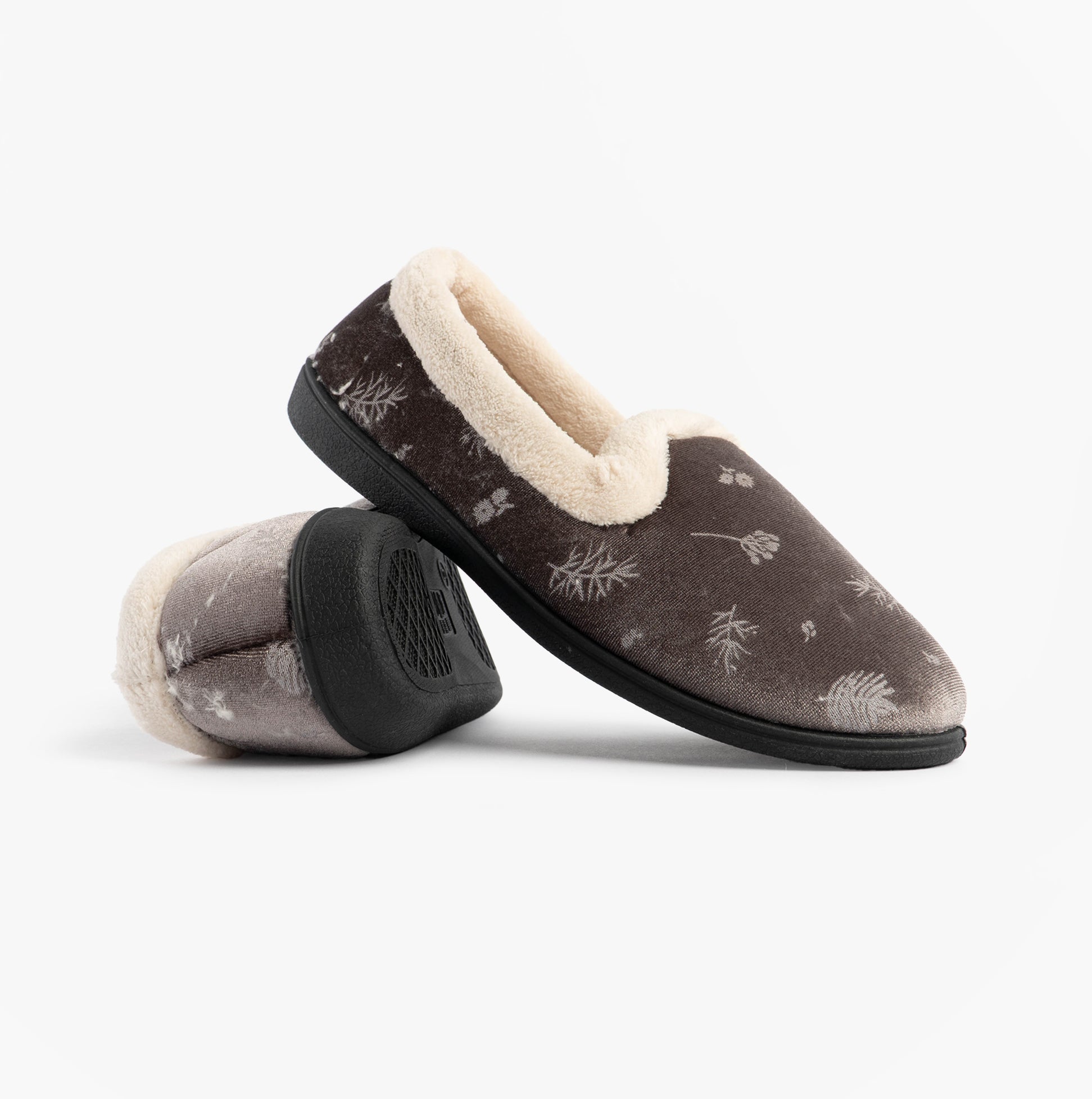 Jo & Joe ANNIE Womens Full Slippers Grey side view showcasing comfort and warm lining.