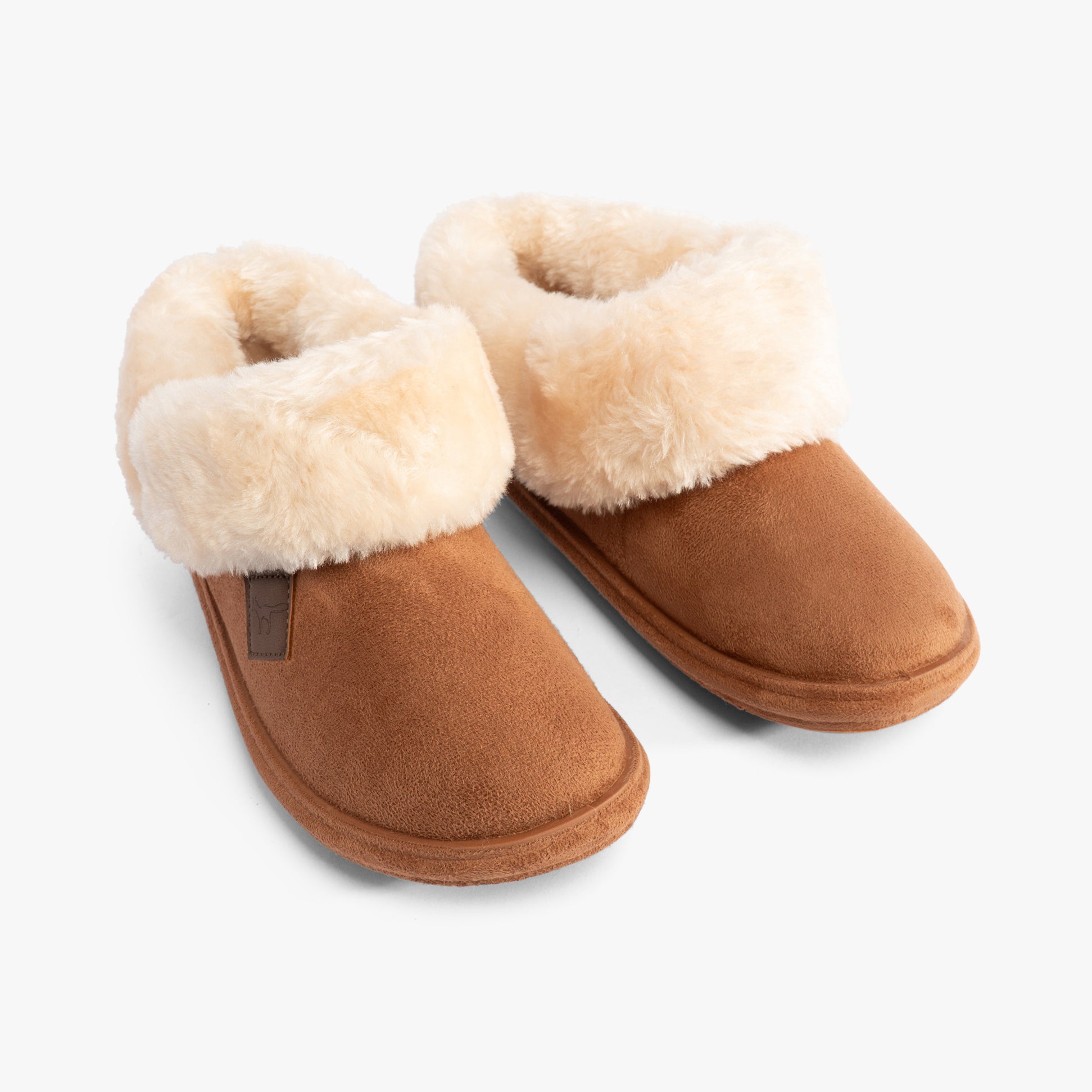 Jo & Joe CHILTERN Womens Slippers Cognac, side view of slipper boots with faux fur lining and rubber sole.