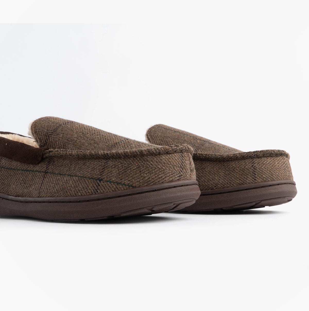 Jo & Joe GLENCOE Mens Tartan Slippers Brown side view showcasing textile upper and rubber sole.
