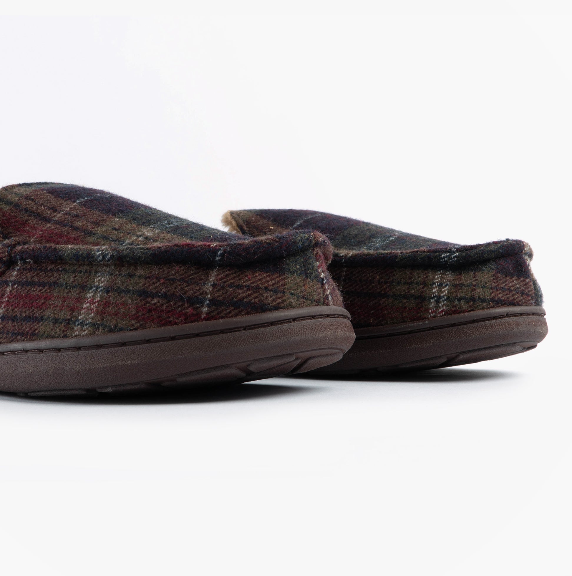 Jo & Joe GLENDALE Mens Moccasin Slippers Brown side view showcasing the textured textile upper and rubber sole.