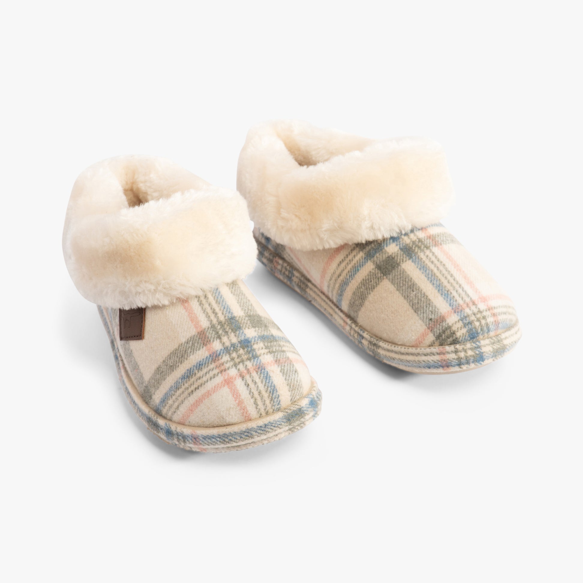 Jo & Joe GLENROYAL Womens Slippers Oatmeal side view showcasing plaid design and faux fur lining.