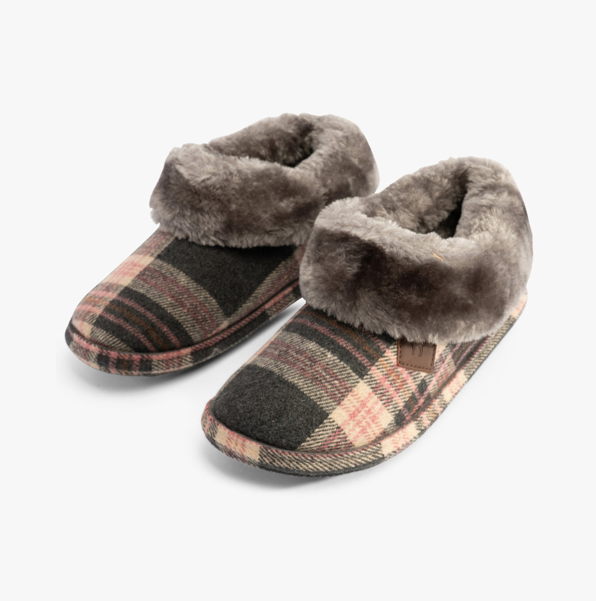 Jo & Joe GLENROYAL Womens Slippers Pebble side view of slipper boots with faux fur lining and tartan pattern.