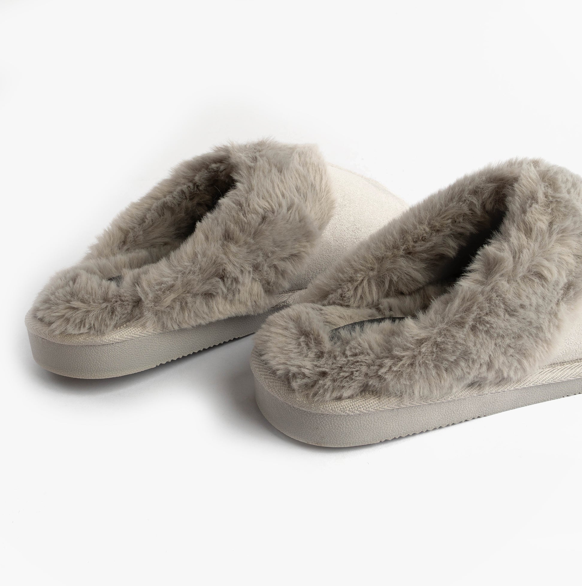 Jo & Joe GLIMMER Womens Mule Slippers Grey side view featuring soft fur lining and synthetic sole.