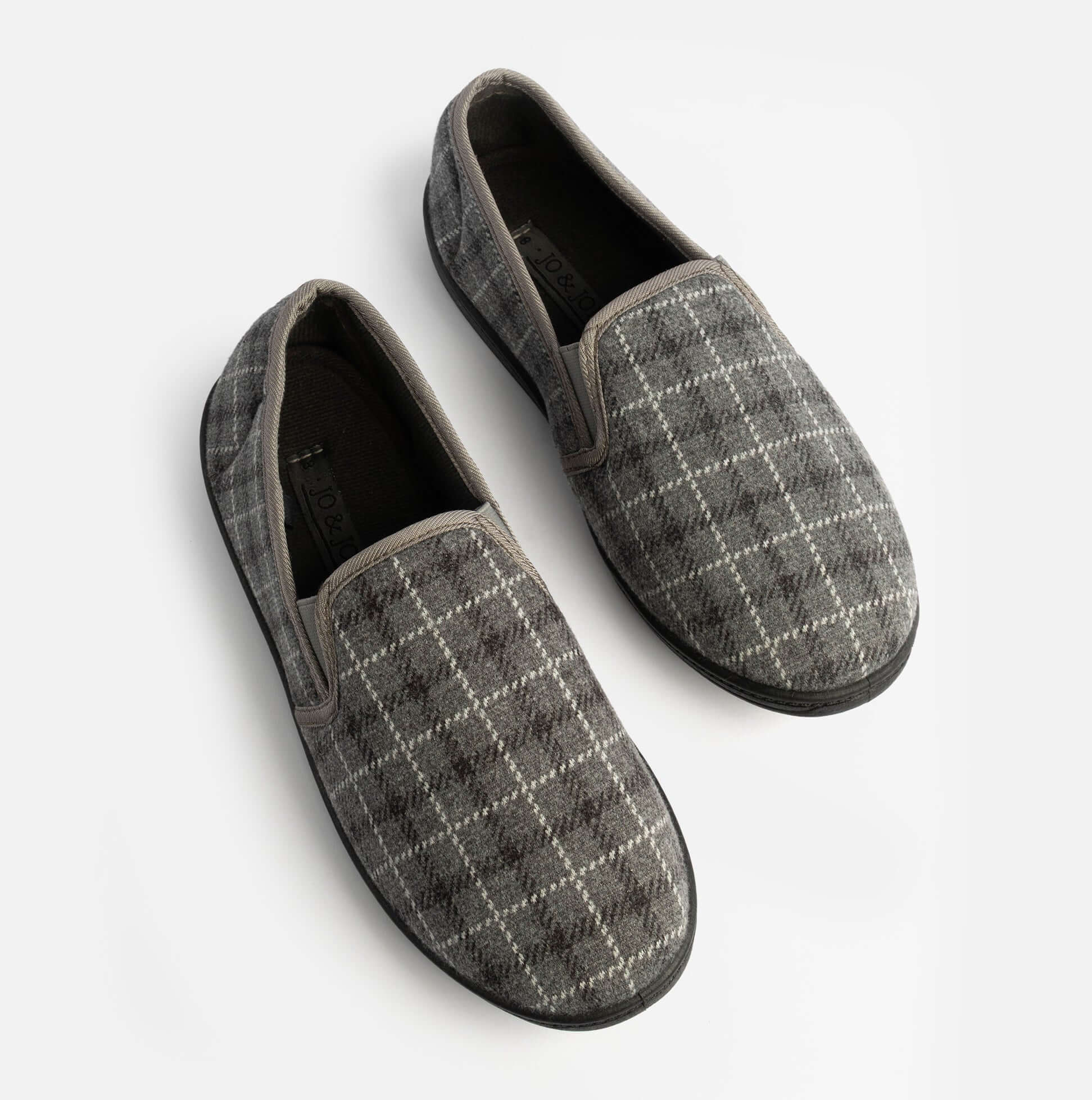Jo & Joe GORDON Mens Full Slippers Checkered Grey top view showing the fabric upper and round toe shape.