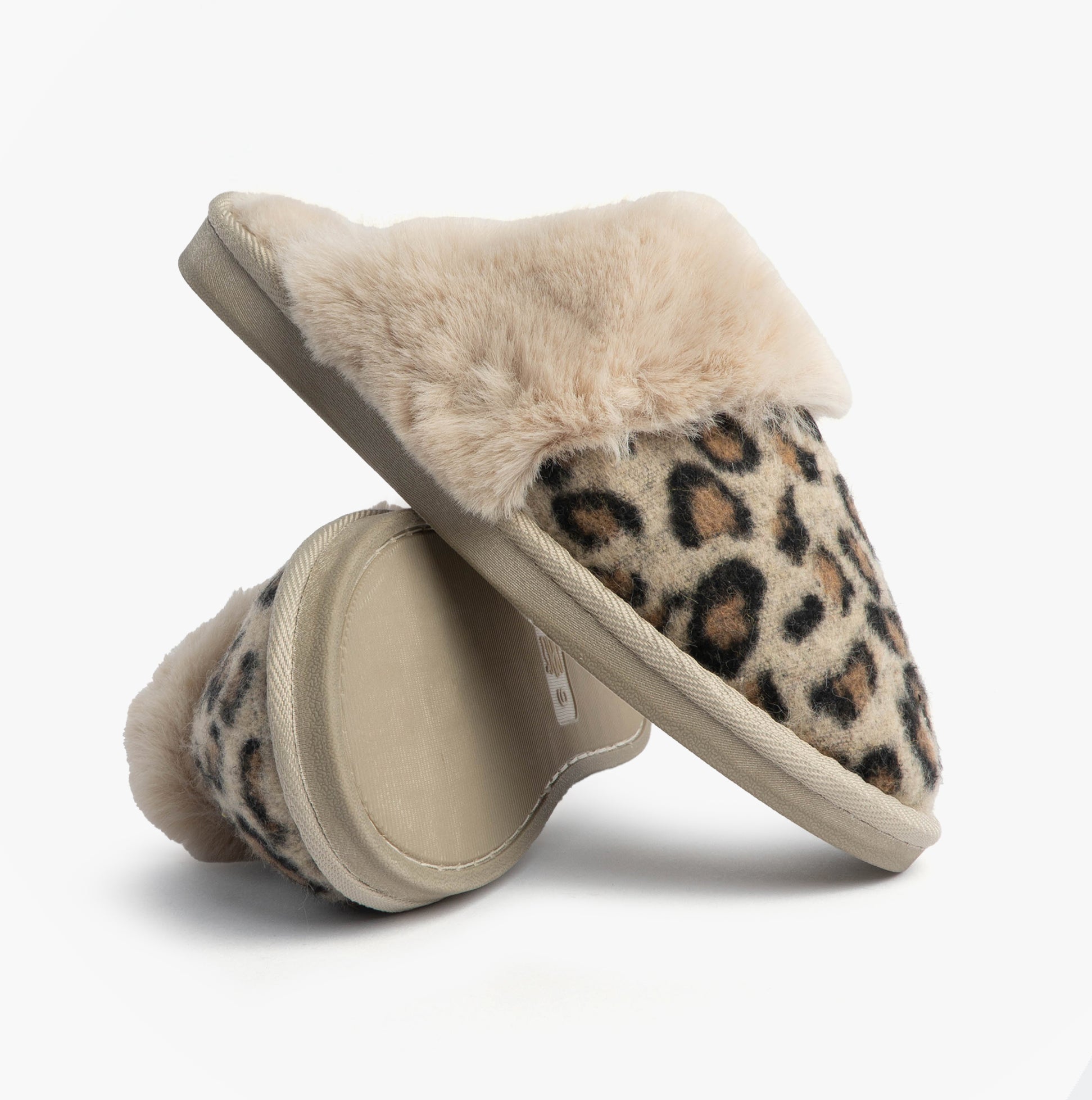 Jo & Joe NALA Womens Mule Slippers Leopard side view with plush lining and leopard print design