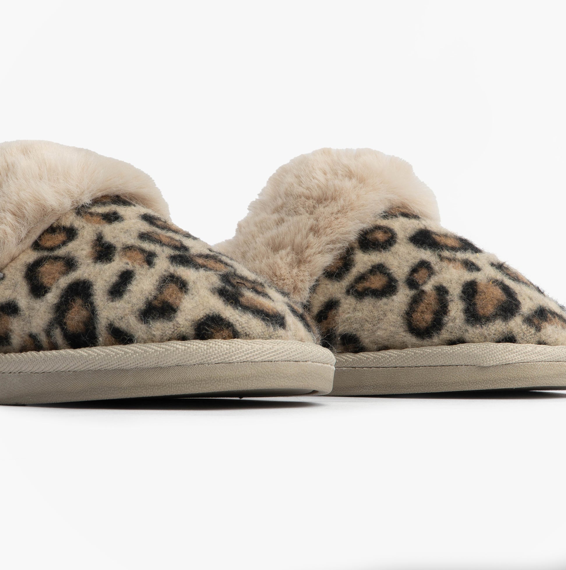 Jo & Joe NALA Womens Mule Slippers Leopard side view showcasing leopard print design and plush lining.