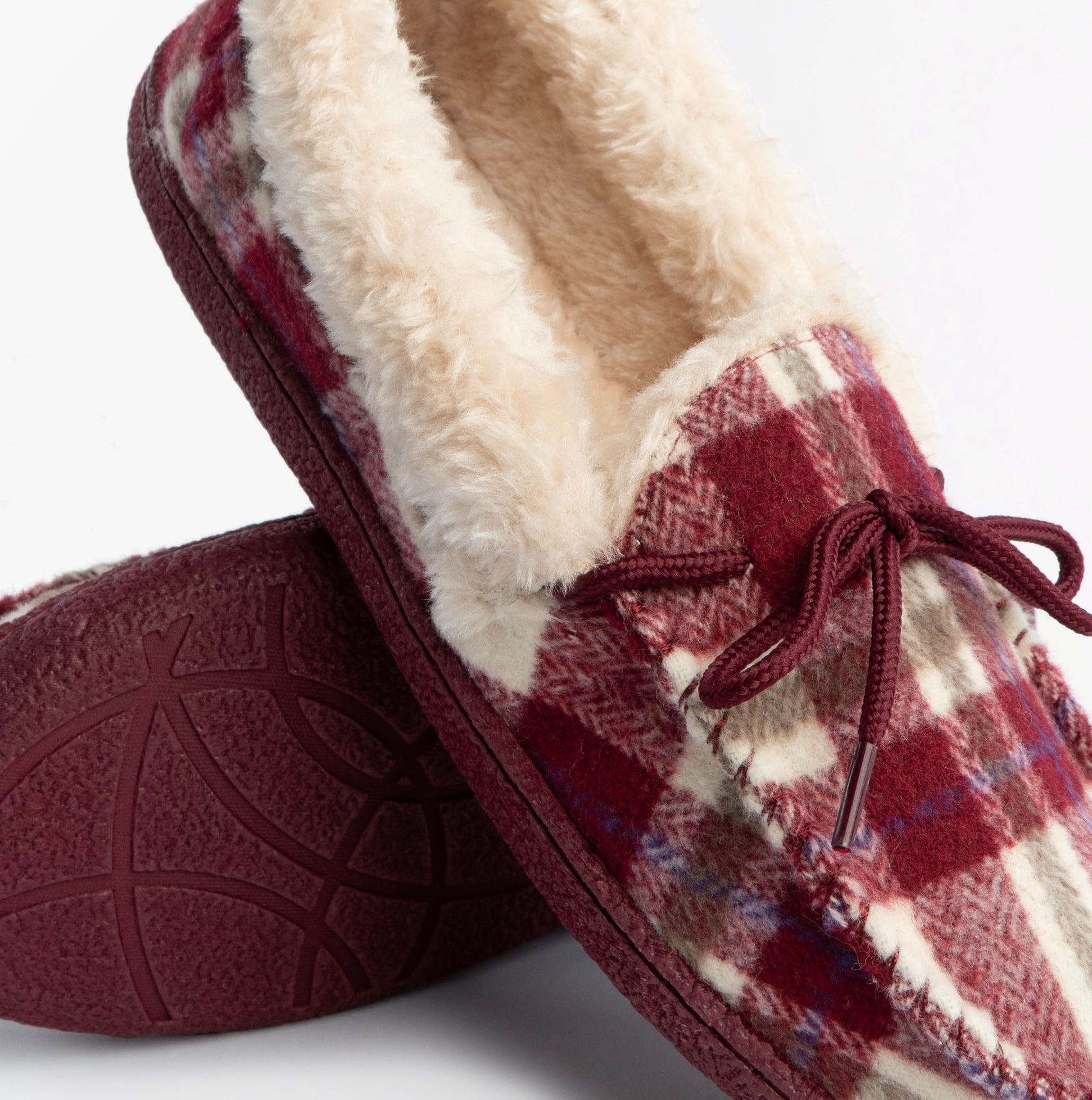 Jo & Joe PEMBROKE Womens Moccasin Slippers Cherry, side view showcasing the soft lining and checkered pattern.