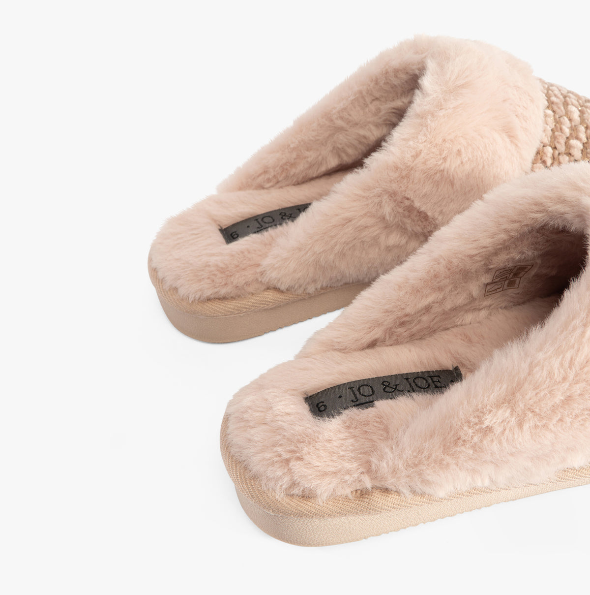 Jo & Joe PERSIAN Womens Slippers Beige side view showcasing plush faux fur lining and comfortable slip-on design.