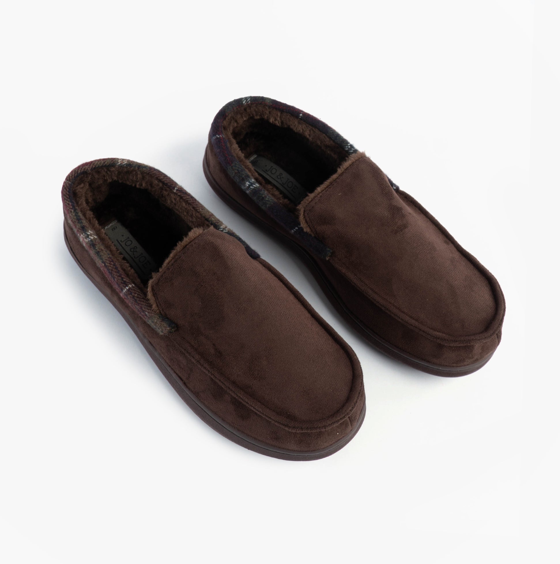 Jo & Joe ST ANDREWS Mens Moccasin Slippers Brown top view showing slip-on design and soft lining.
