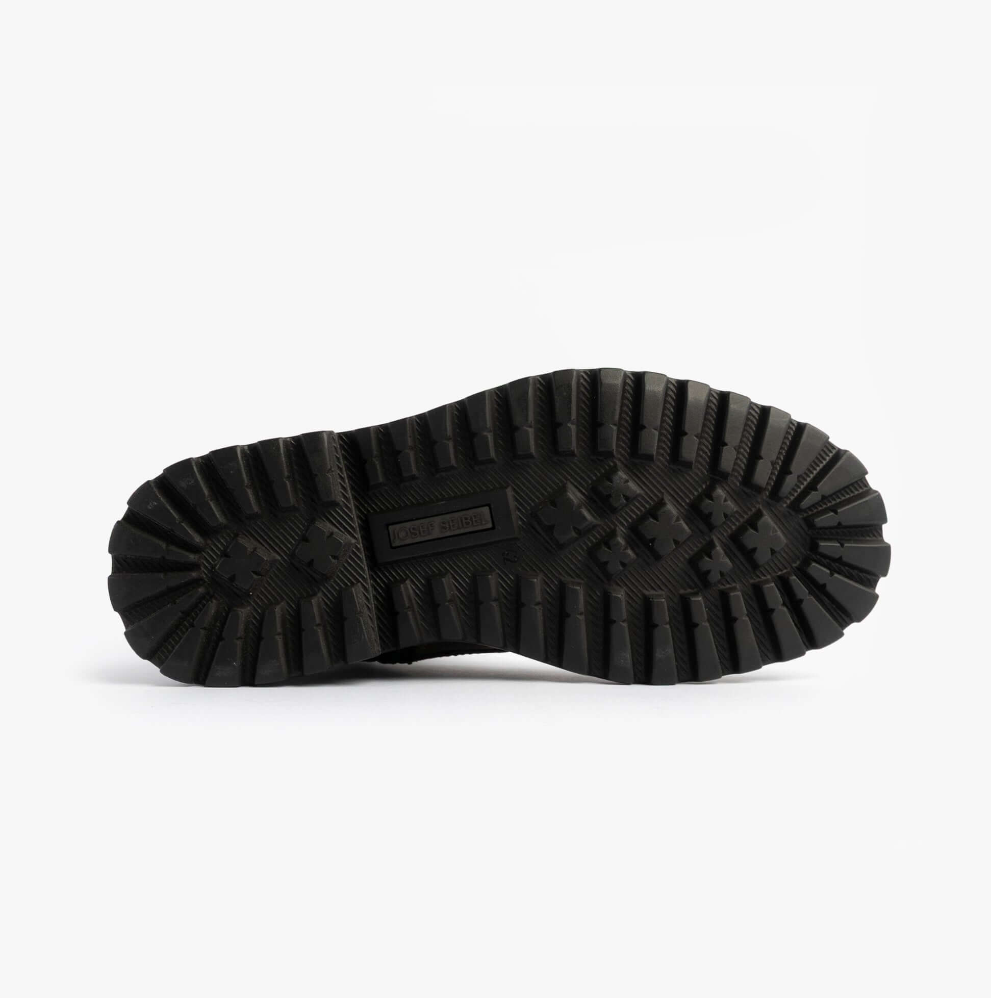 Josef Seibel CHANCE 67 Mens Boots Vulcano Kombi bottom view showcasing rubber sole grip and tread design.