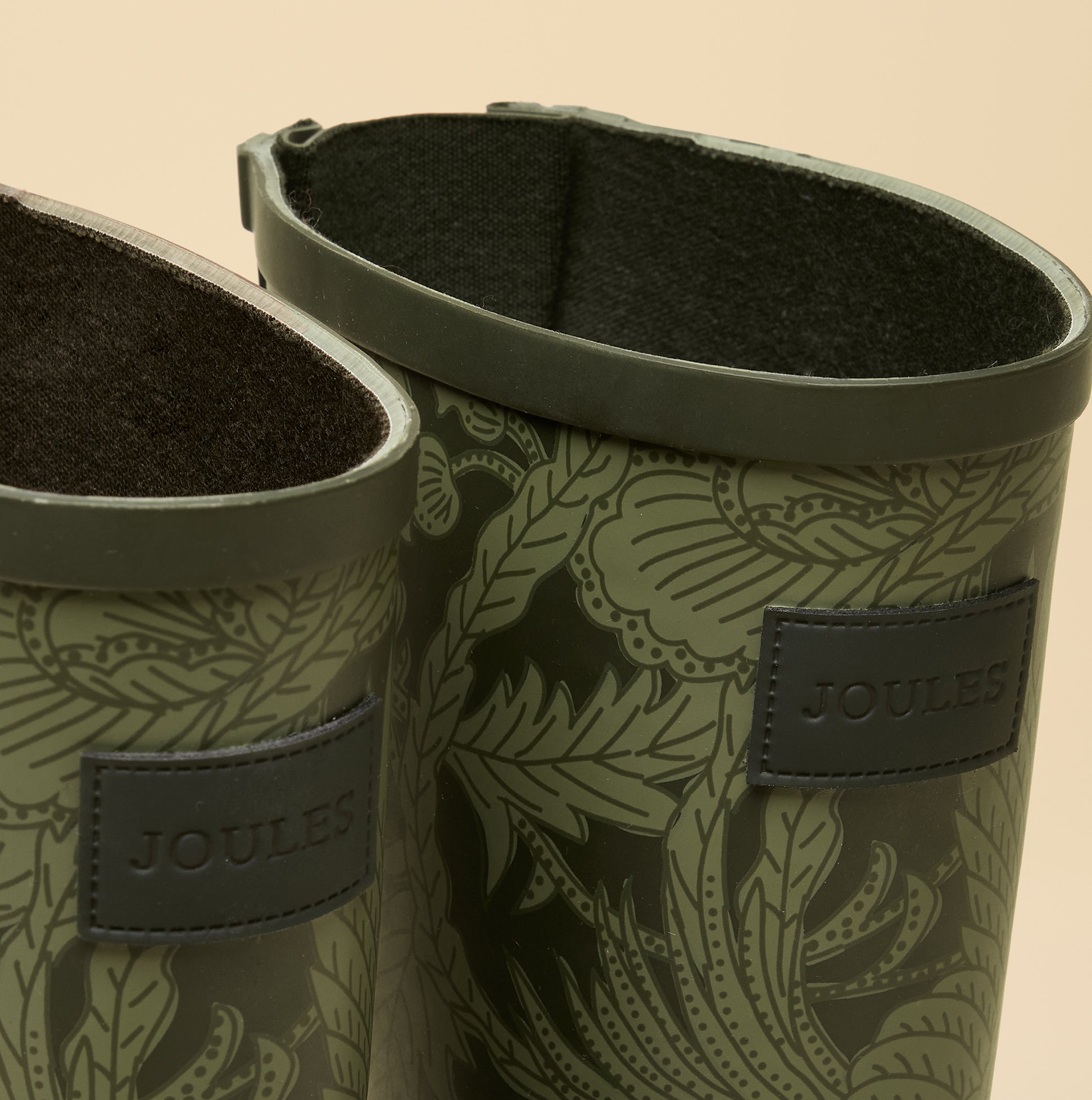 Detail view of Joules WISTOW Womens Wellies Khaki Green with rubber upper and textile lining.
