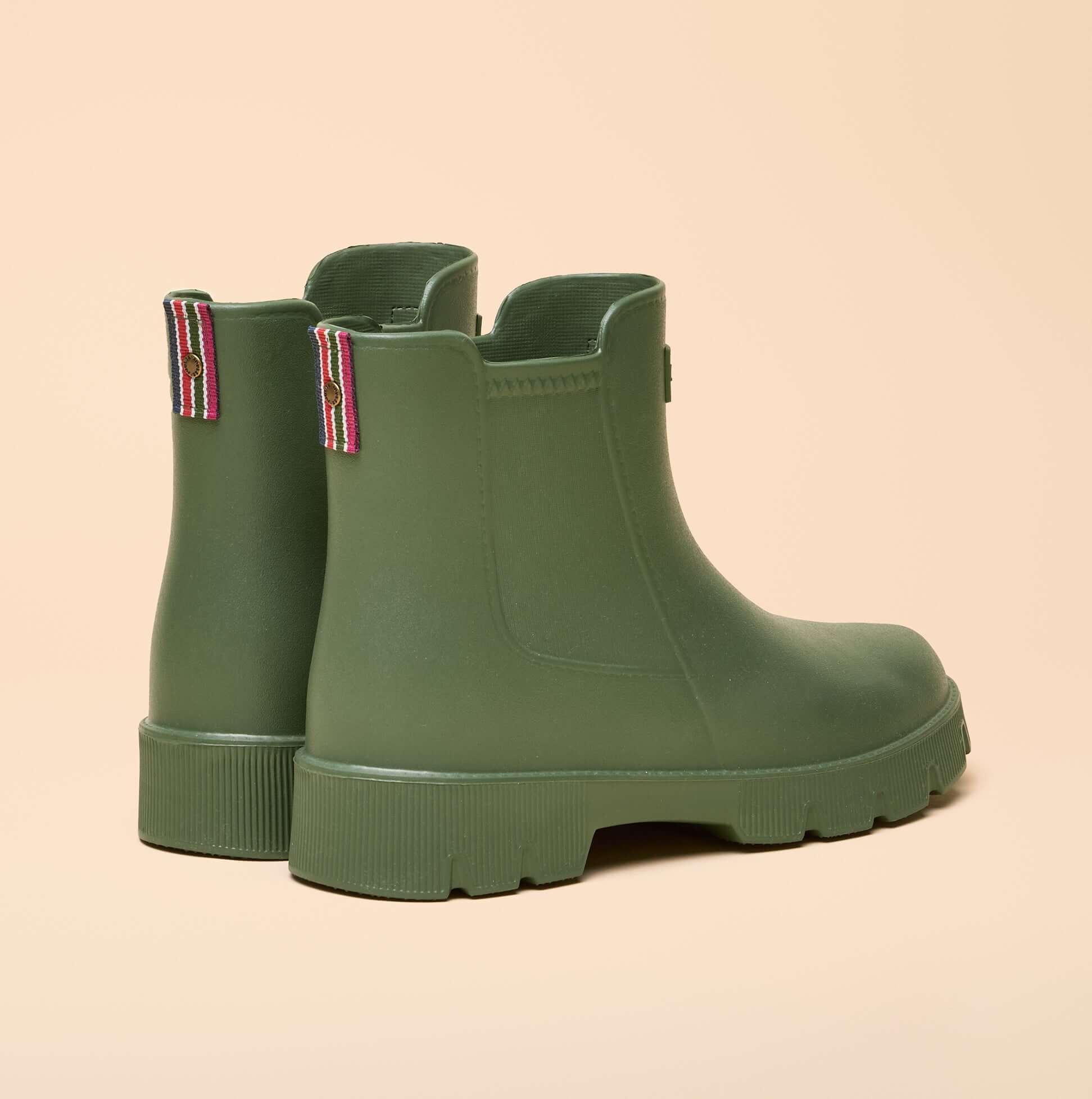 Joules RAINDANCE Lightweight Wellies Khaki Green rear view showcasing stylish pull-on design and rubber sole.