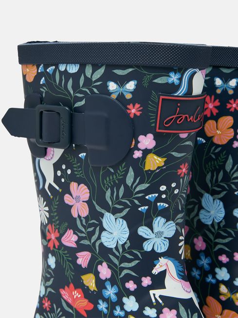 Joules JNR WELLY PRINT Girls Wellies Navy Horse close-up detail view of floral design and buckle.