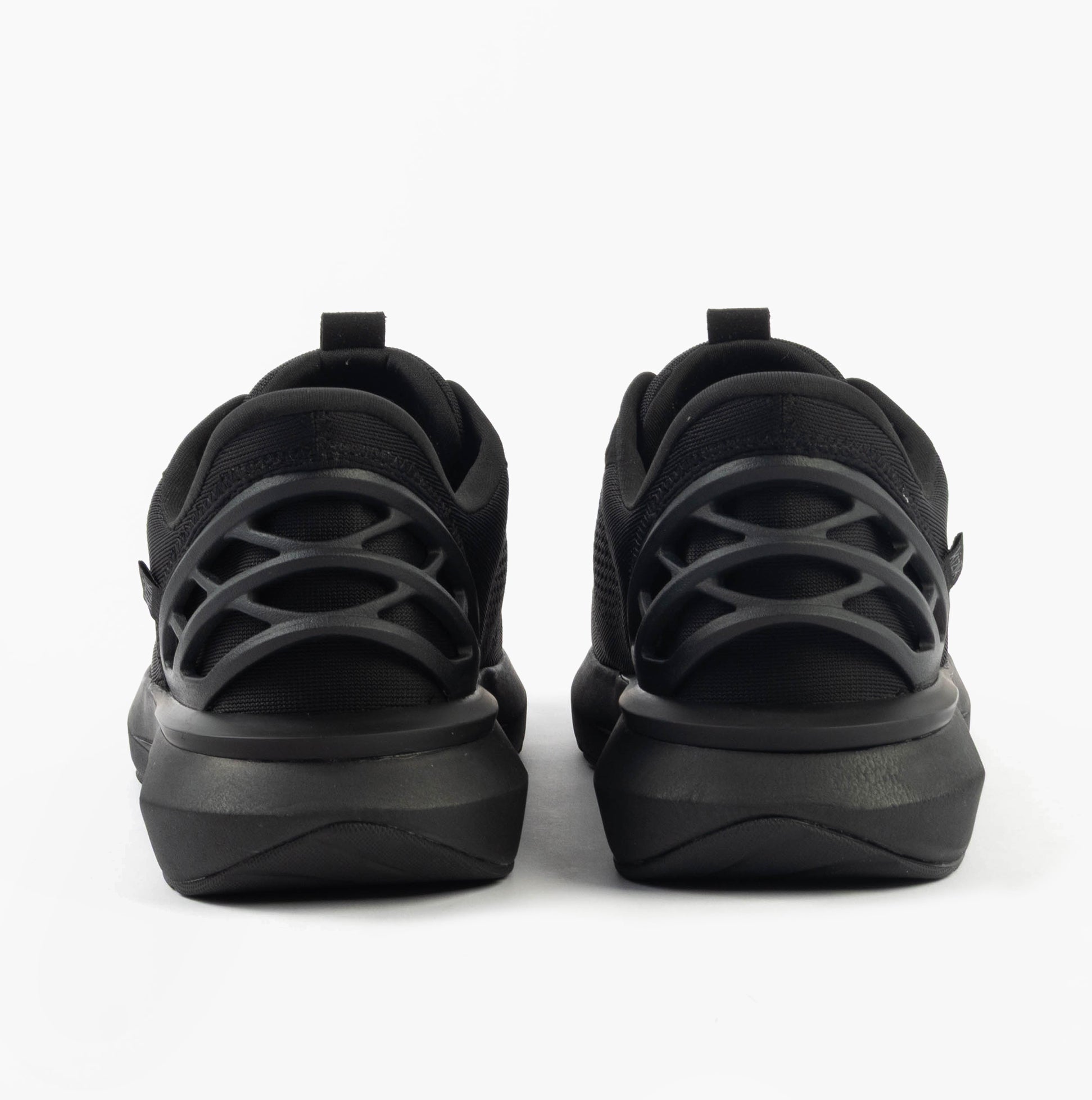 Kizik ATHENS 2.0 Mens Trainers Blackout back view showcasing the sleek design and rubber sole.