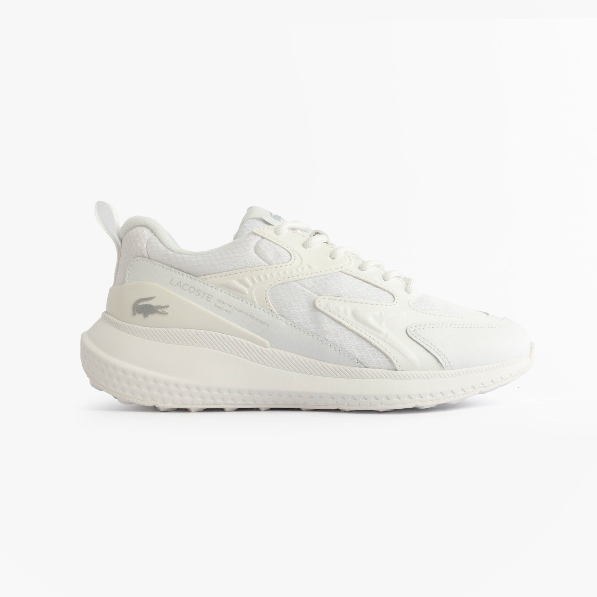 Lacoste L003 EVO Mens Performance Trainers Trainers White side view showcasing breathable leather and mesh design.