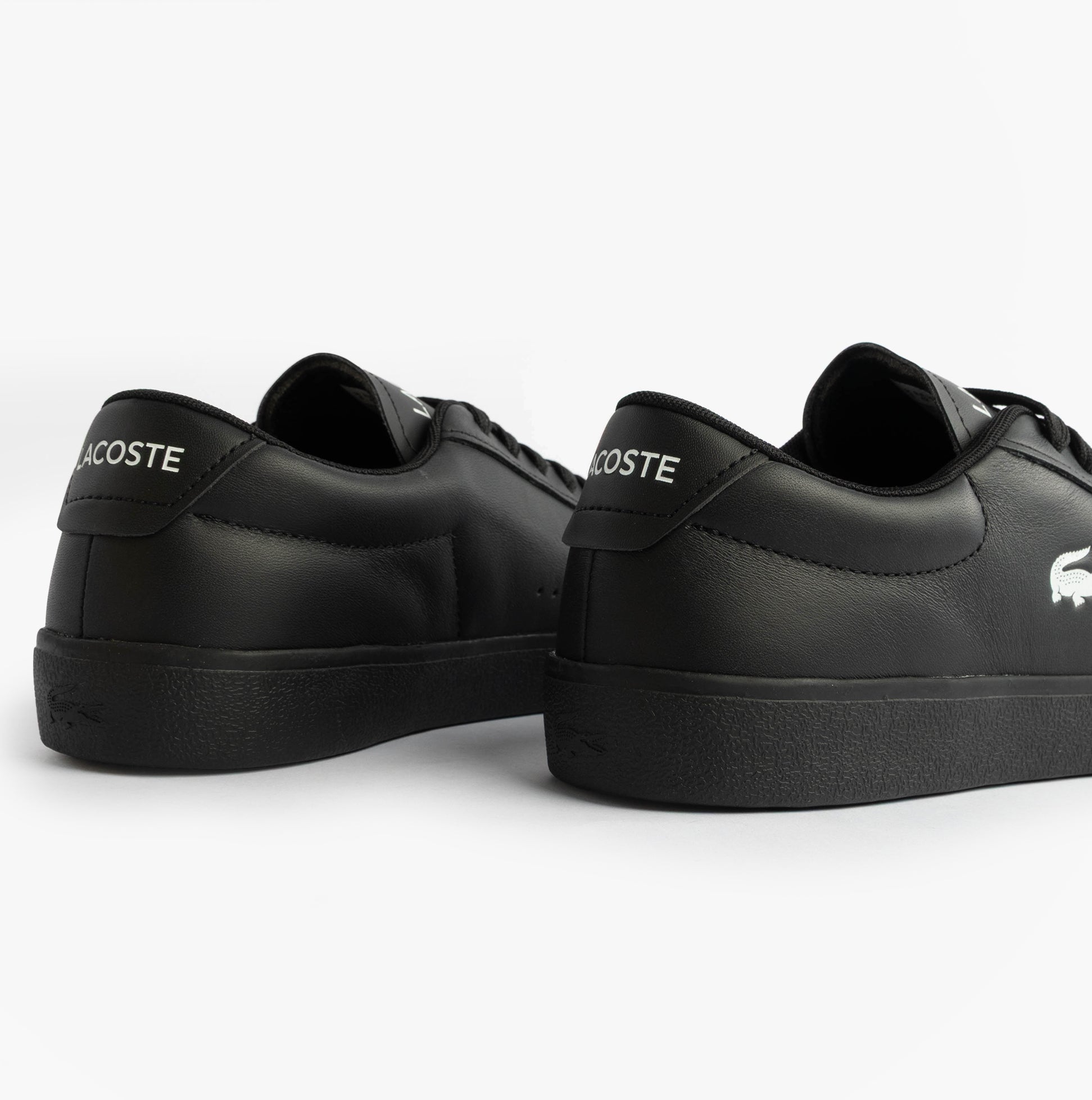 Lacoste BASESHOT EVO Mens Court Trainers Trainers Black back view with logo.