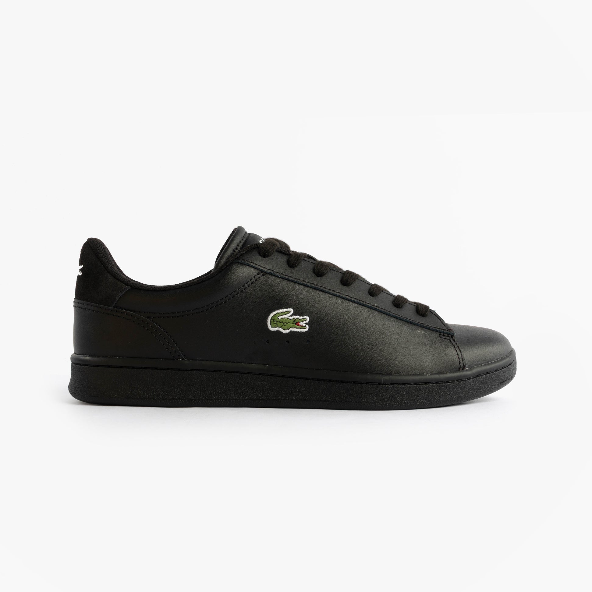 Lacoste CARNABY SET Mens Court Trainers Trainers Black side view with lace-up closure and iconic crocodile logo.