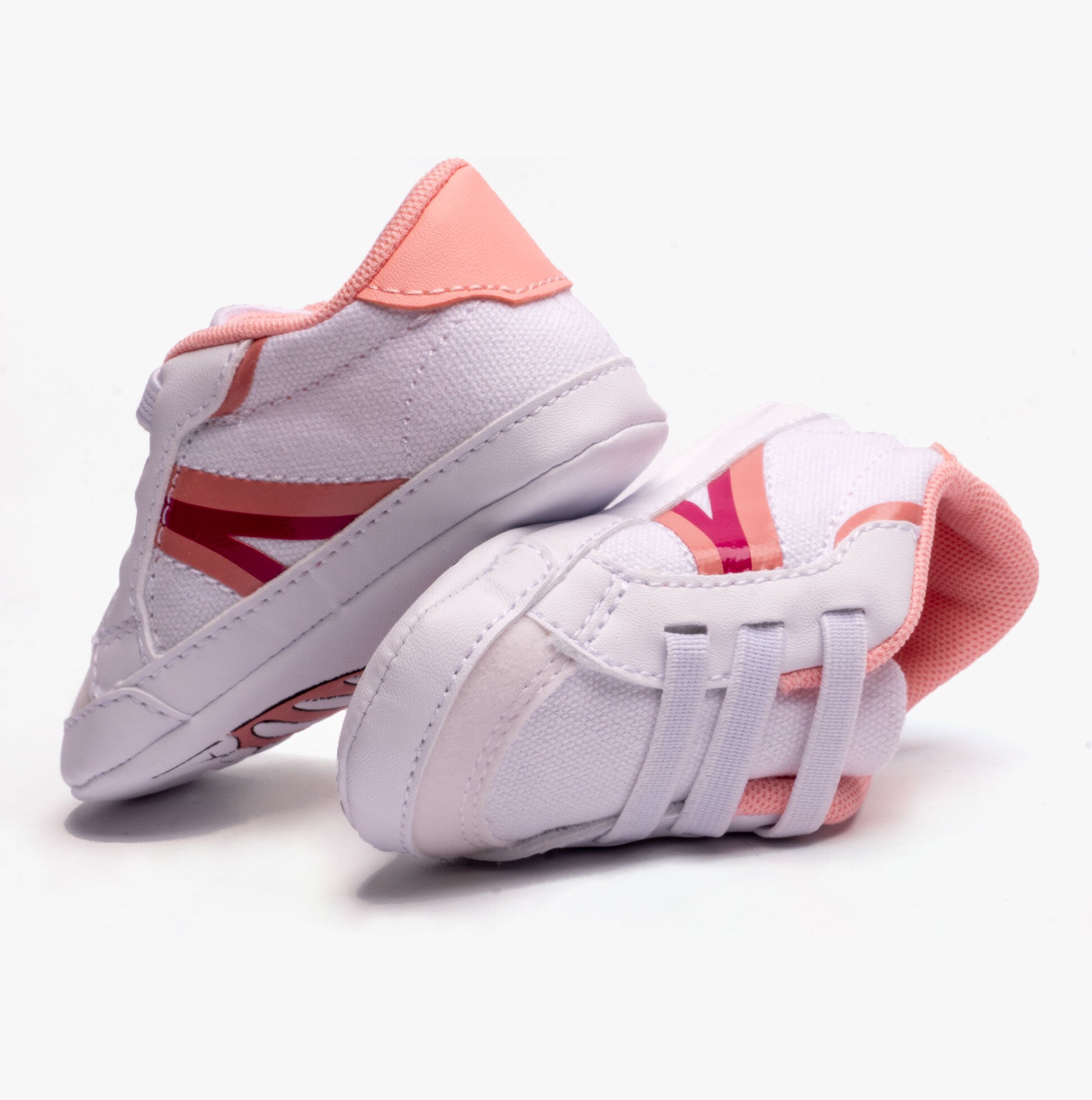 Lacoste 746CUB0001B53 L004 CRIB Unisex Kids Trainers White/Pink