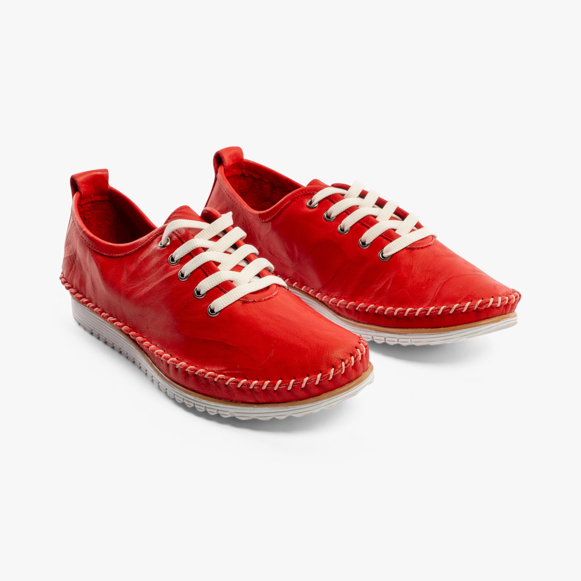 Mod Comfys L988D 5-Eye Lace Womens Leather Shoes Red side view. Casual red leather shoes with lace-up closure.