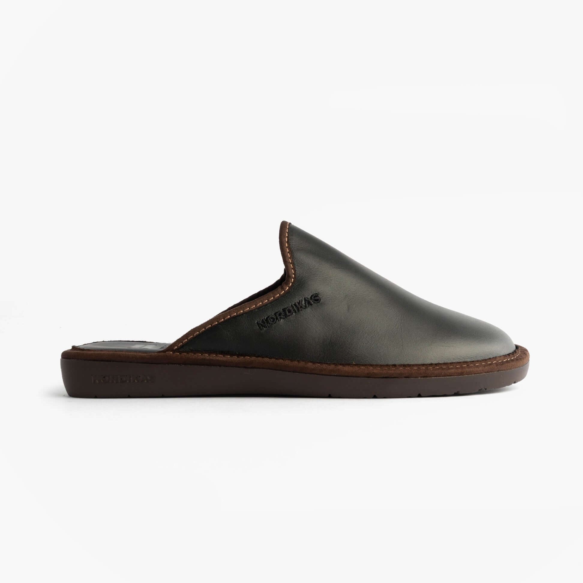 Nordikas 131 Mens Leather Mule Slippers Black side view showcasing premium leather upper and slip-on design.