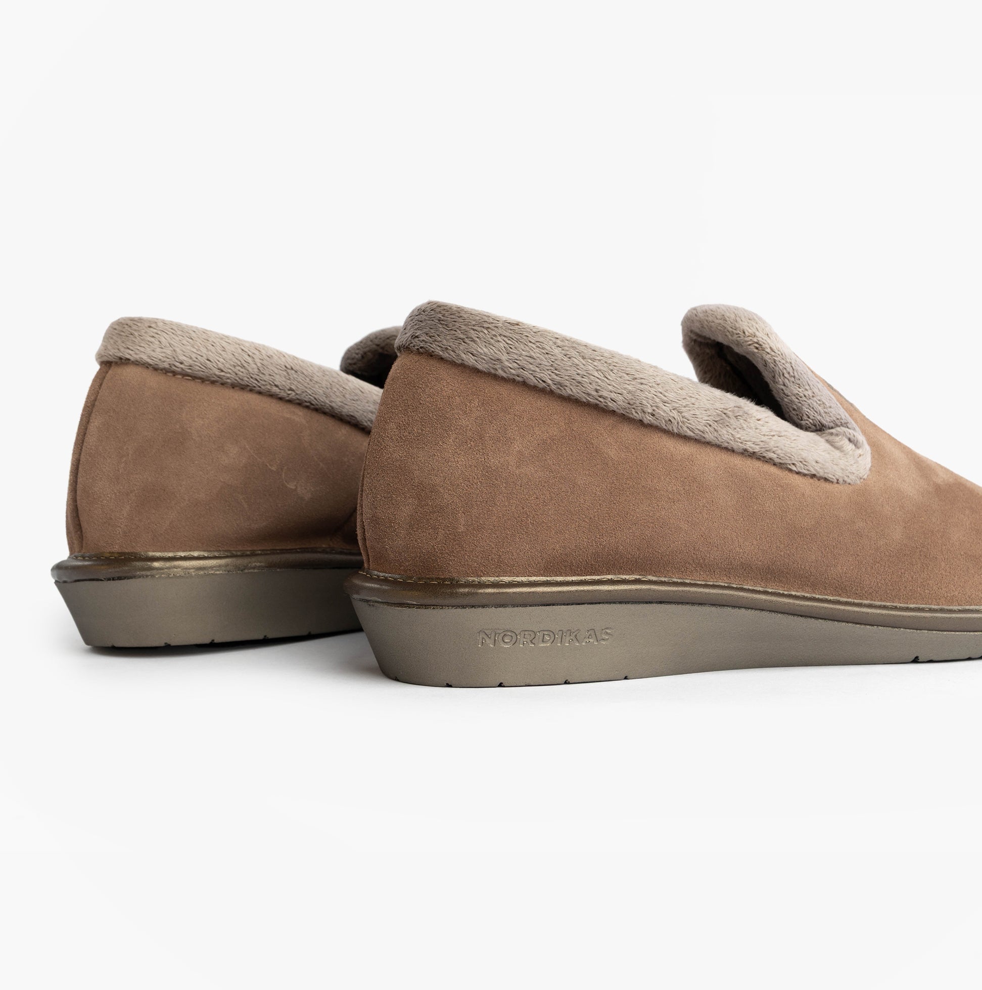 Nordikas 305 Womens Suede Full Slippers Piedra back view showing faux fur lining and rubber sole.
