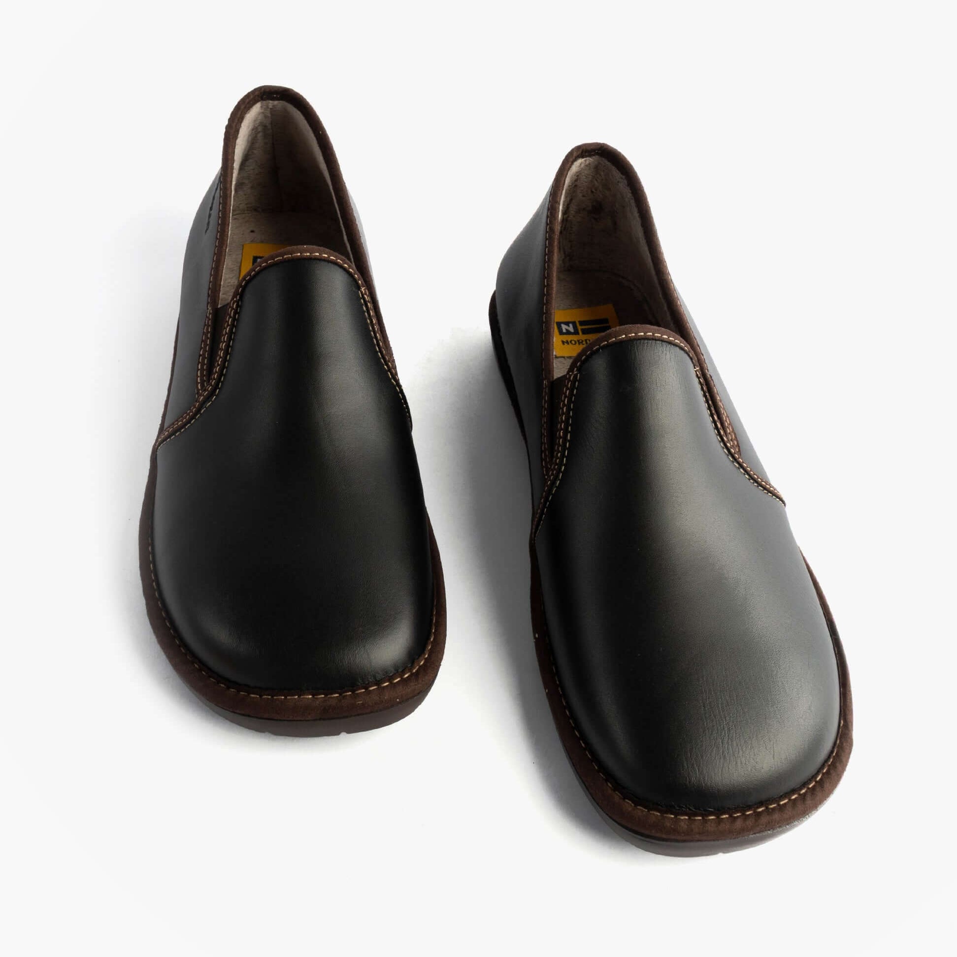 Nordikas 663 Mens Leather Full Slippers Black front view showcasing premium leather design and slip-on style.