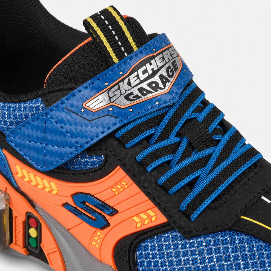 Skechers SKECHERS GARAGE Boys Casual Trainers Black/Orange