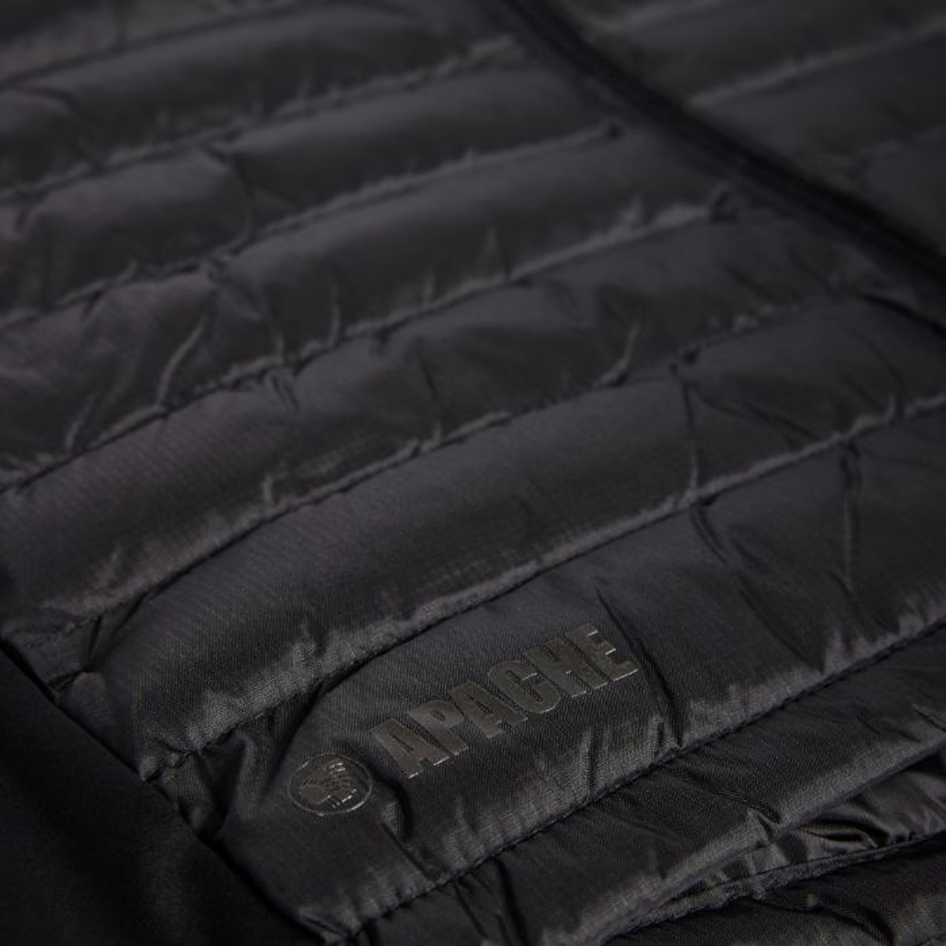Apache PICTON Mens Gilet Black