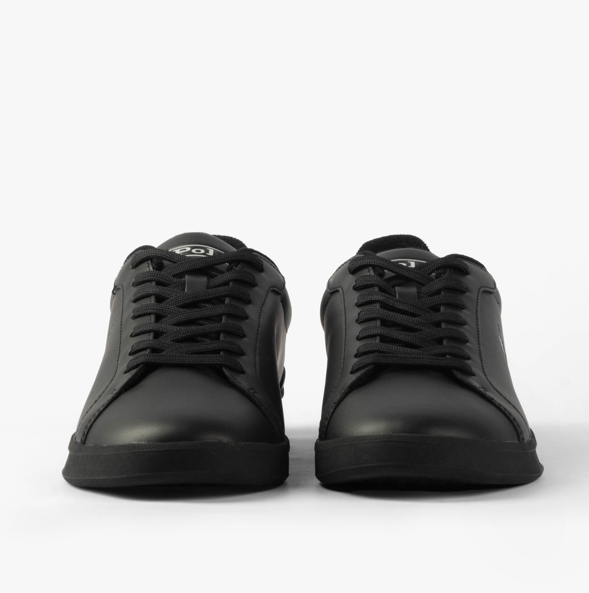Polo Ralph Lauren HERITAGE COURT II Mens Trainers Black/Soft Grey front view showcasing sleek design and lace-up closure.