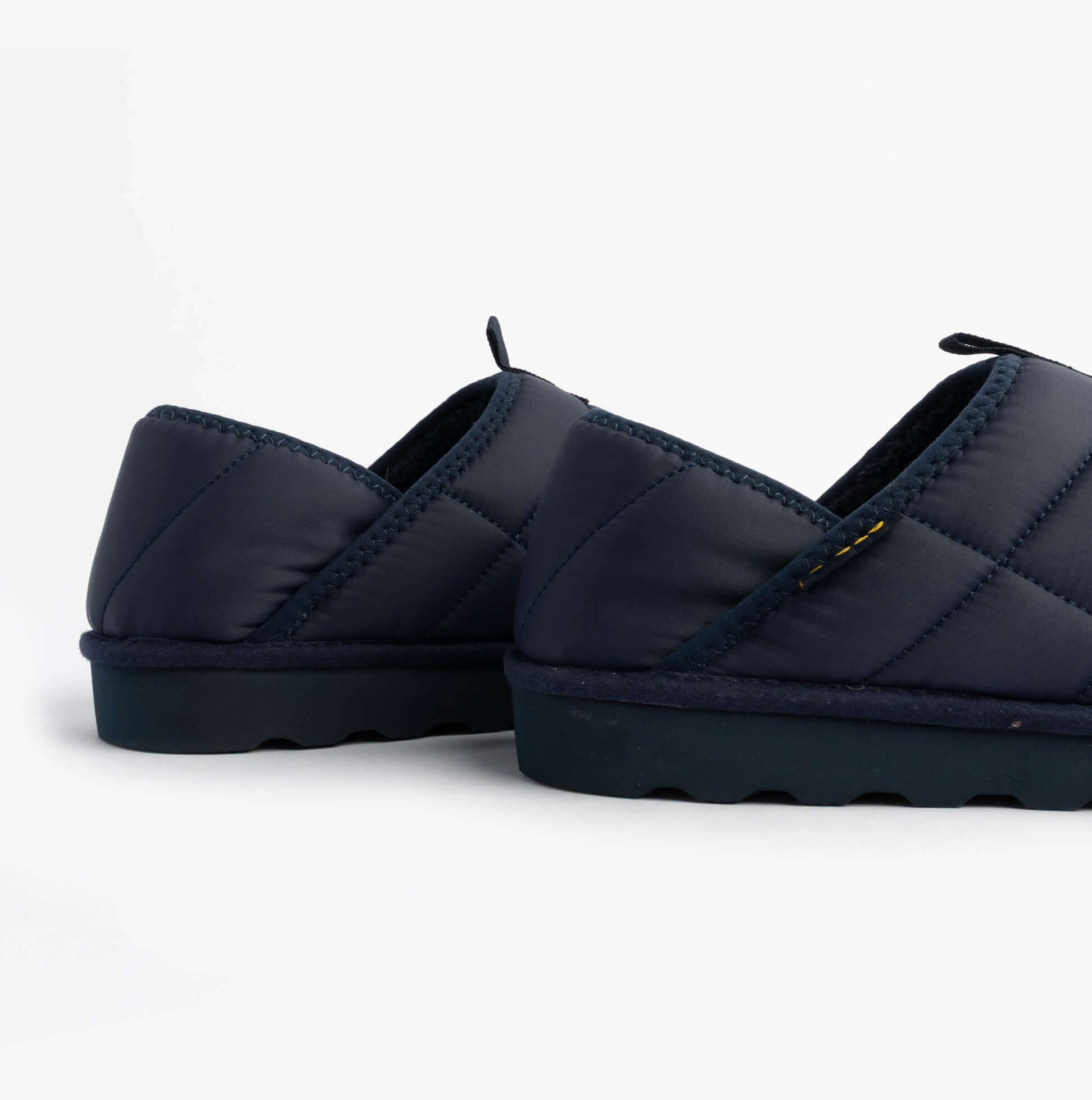 Polo Ralph Lauren EVERETT Mens Full Slippers Navy/Gold side view showing textured upper and rubber sole.