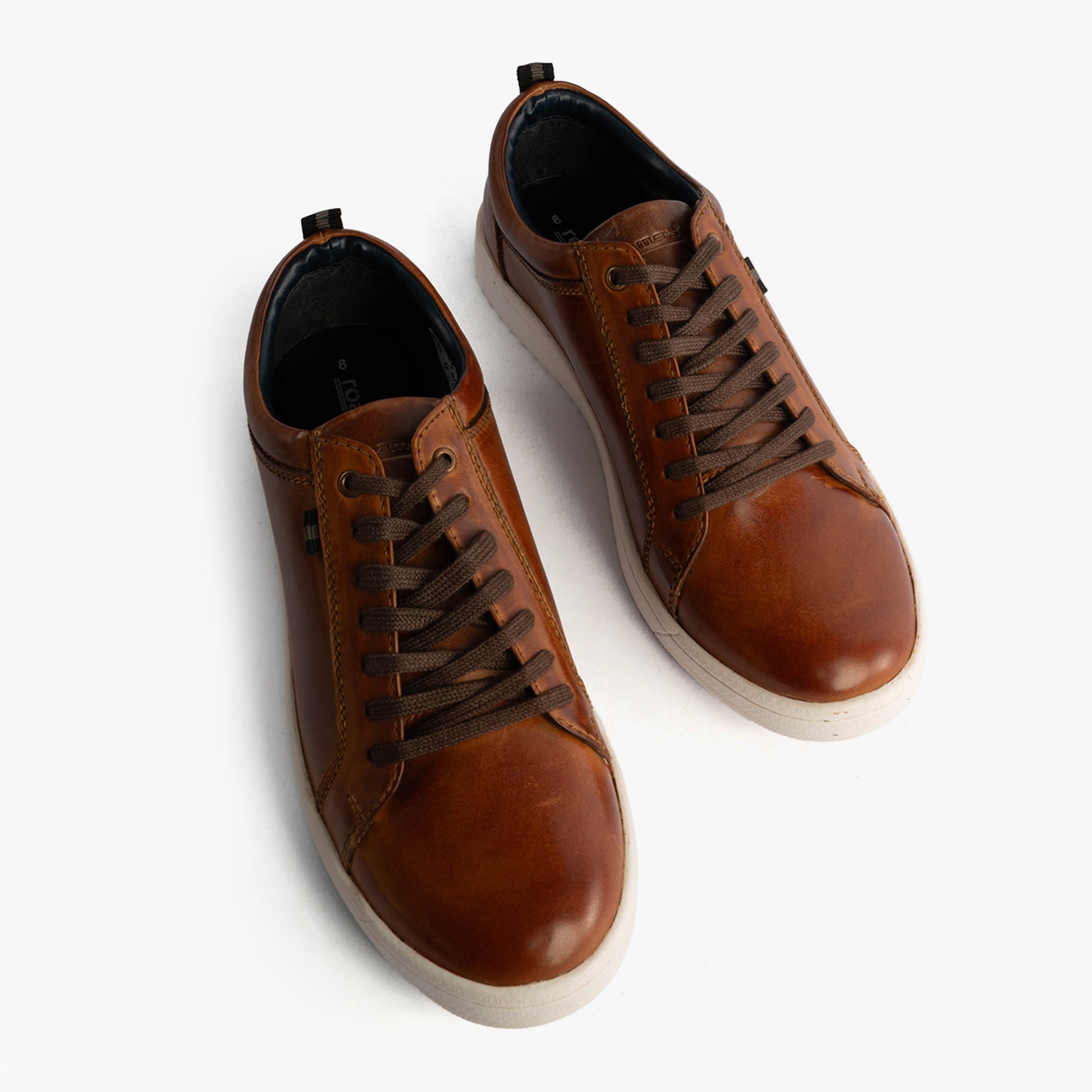 Roamers M799BT Mens Trainers Tan top view showcasing leather upper and lace-up design.