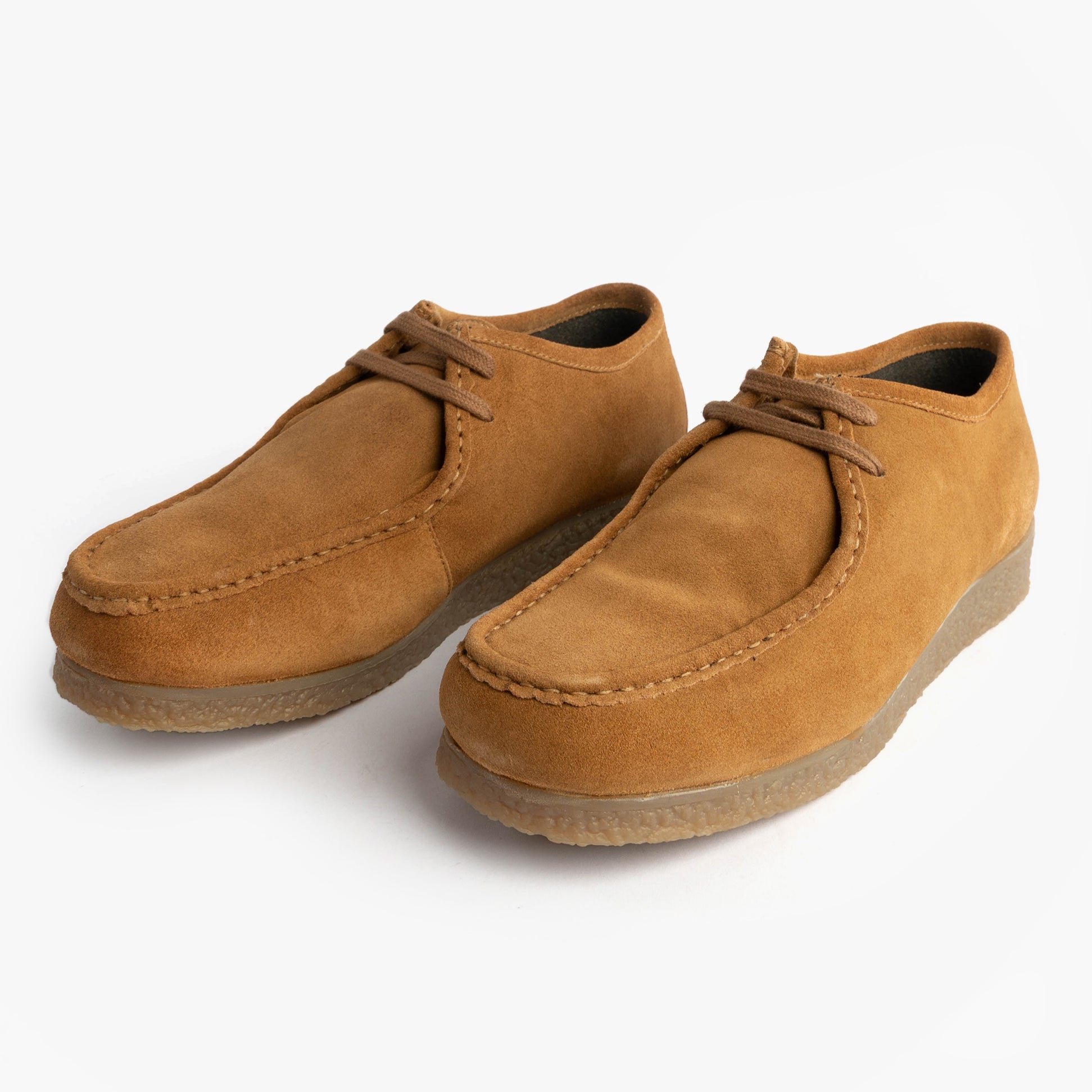 Roamers M954TS Mens Shoes Camel side view showing suede upper and lace-up design with flat sole.