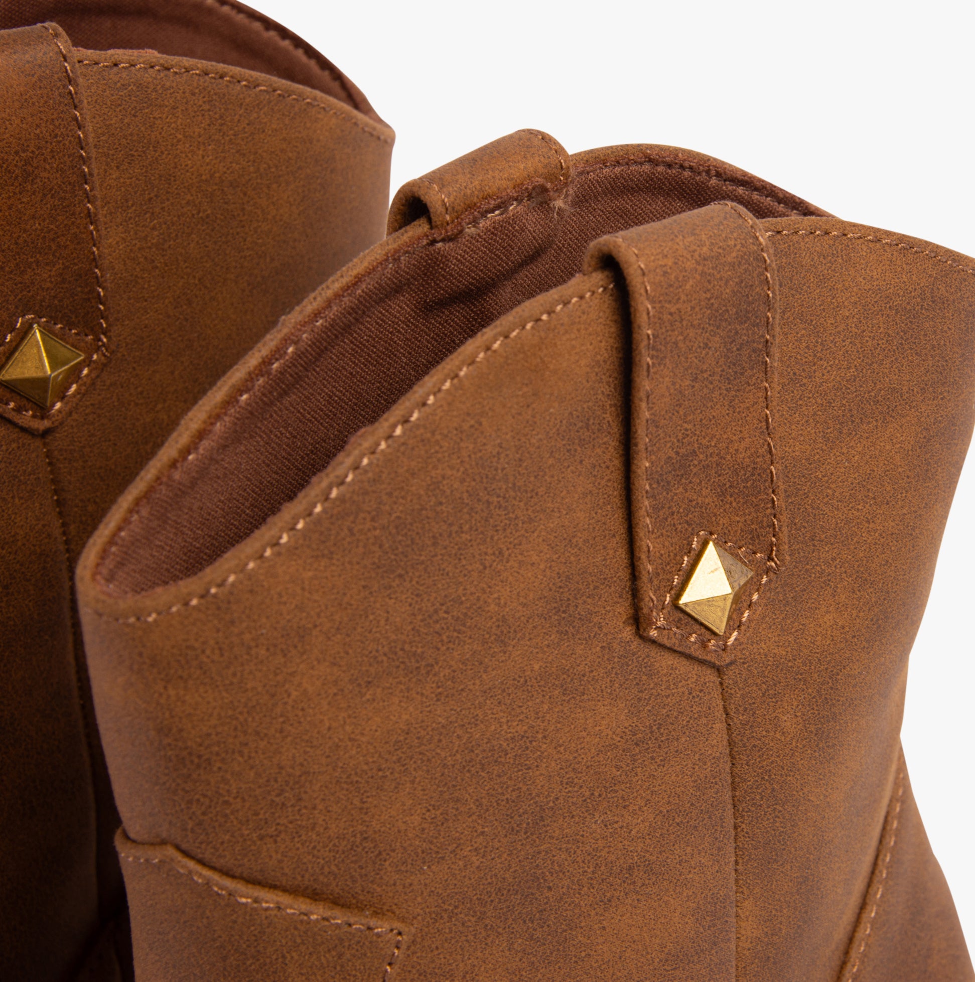 Rocket Dog FEATHER Womens Boots Walnut detail view showing faux leather upper and metal accents.