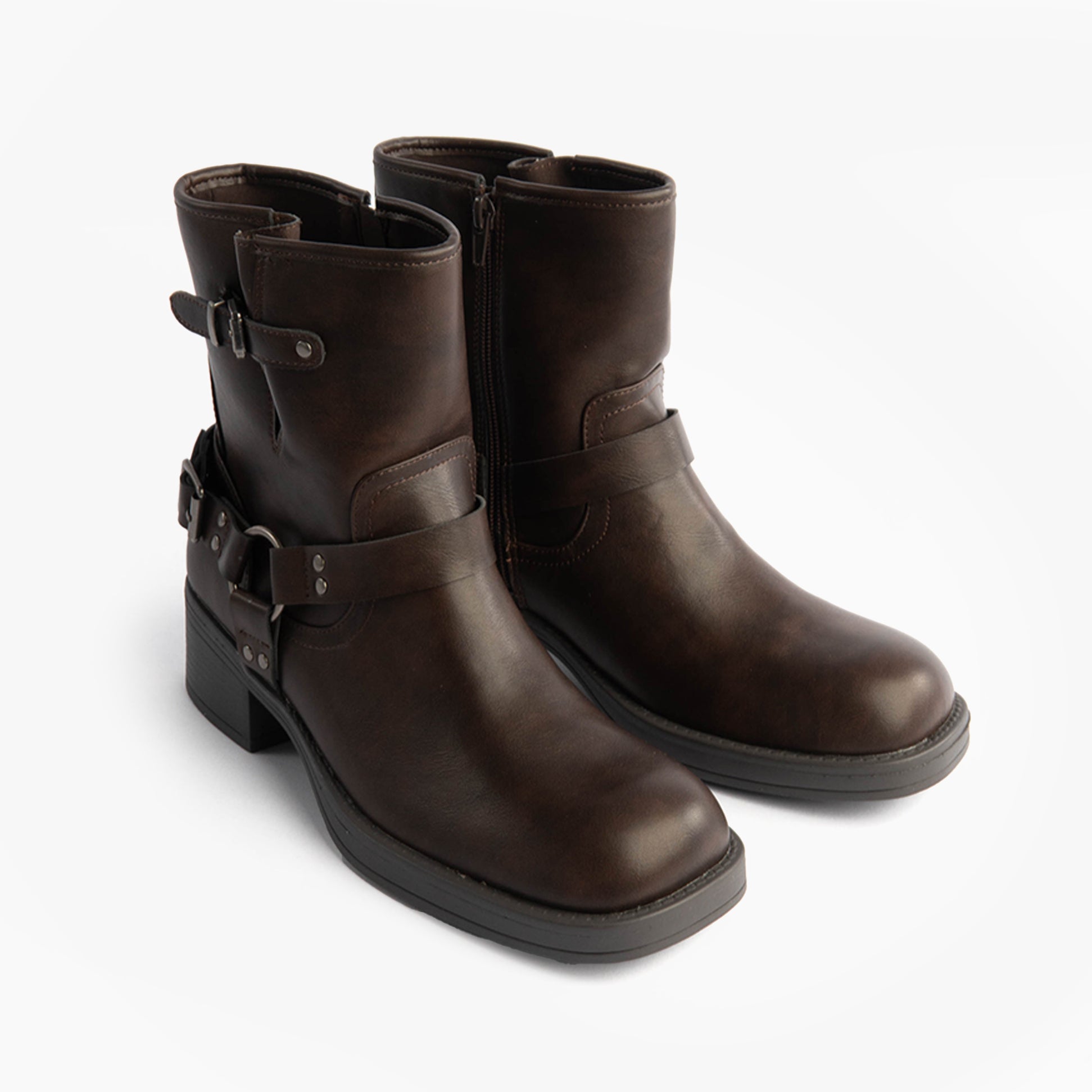 Rocket Dog NINO Womens Boots Brown side view, faux leather biker boots with zip closure and ankle shaft.