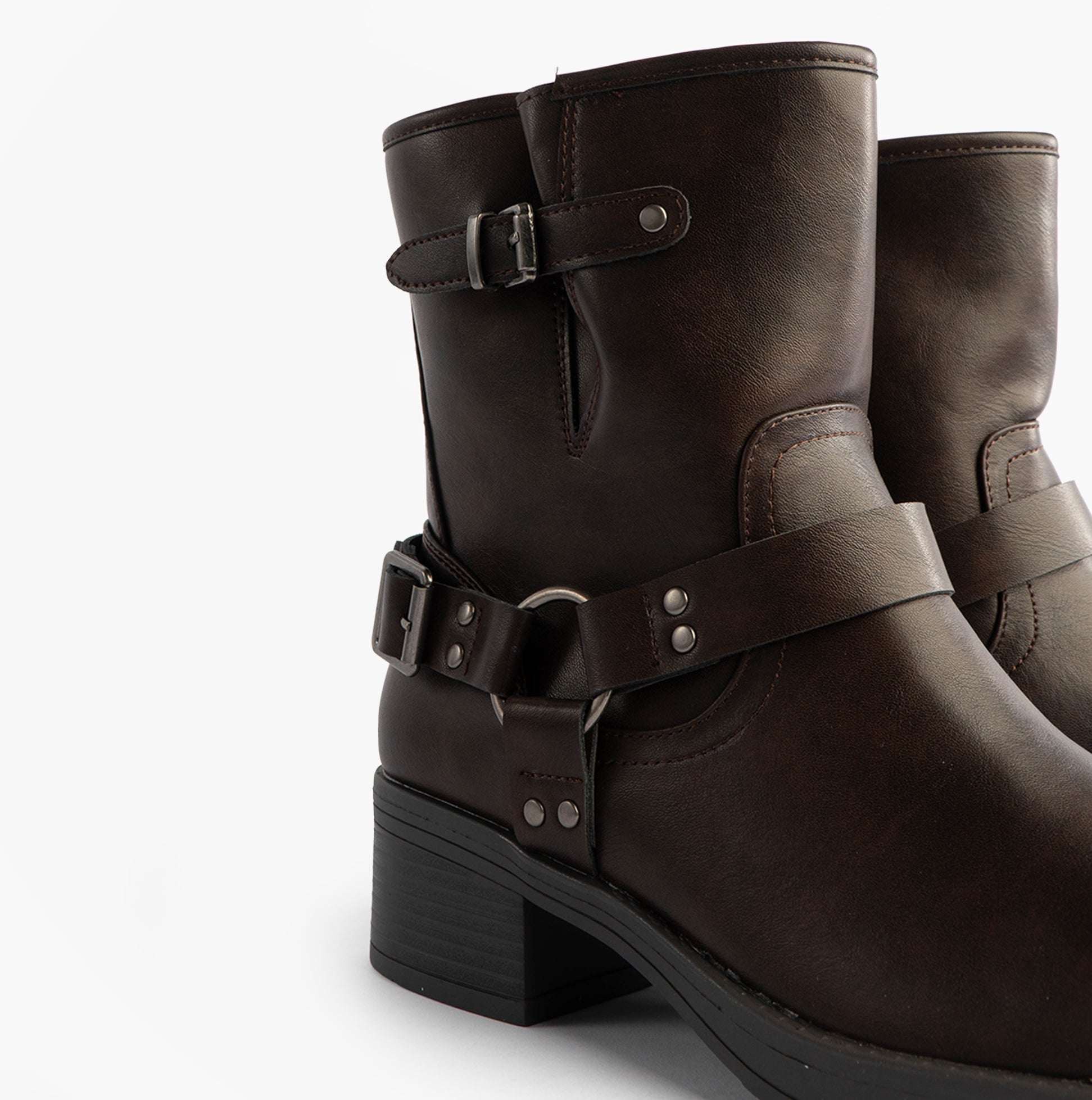 Rocket Dog NINO Womens Boots Brown detail view showing faux leather material and ankle height design.