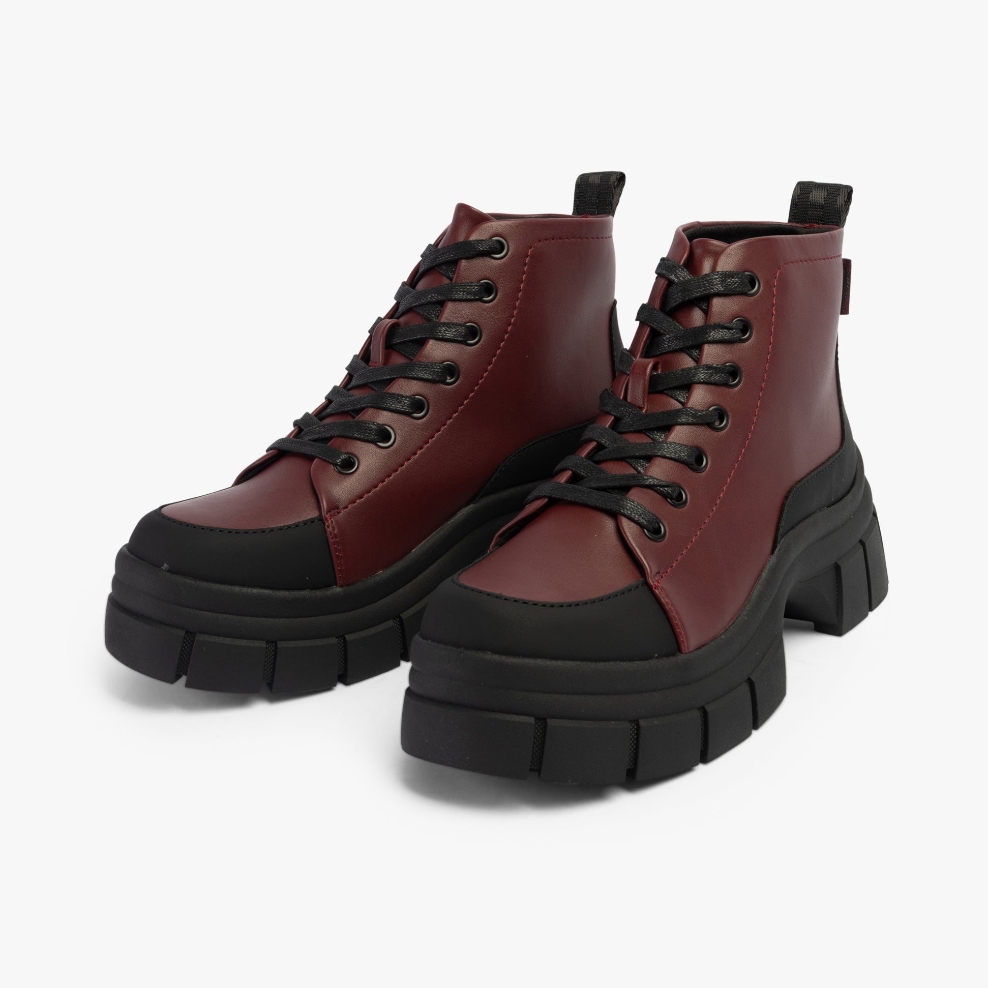 Rocket Dog TRUSTY Womens Boots Burgundy side view showcasing platform design, faux leather upper, and lace-up detail.