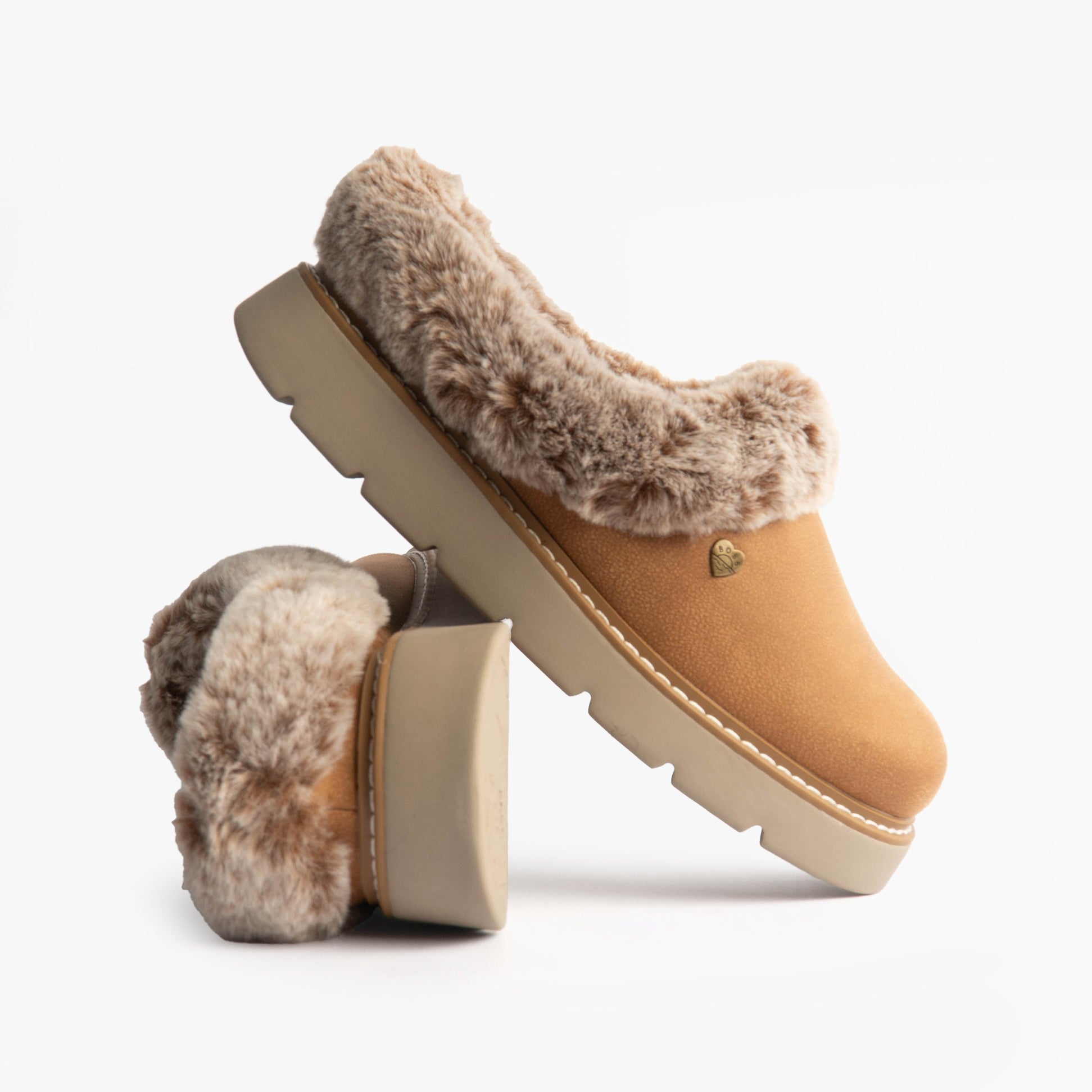Skechers 114762/CSNT KEEPSAKES LITE - COZY BLEND Womens Slippers Chestnut side view showcasing plush lining and flexible outsole.