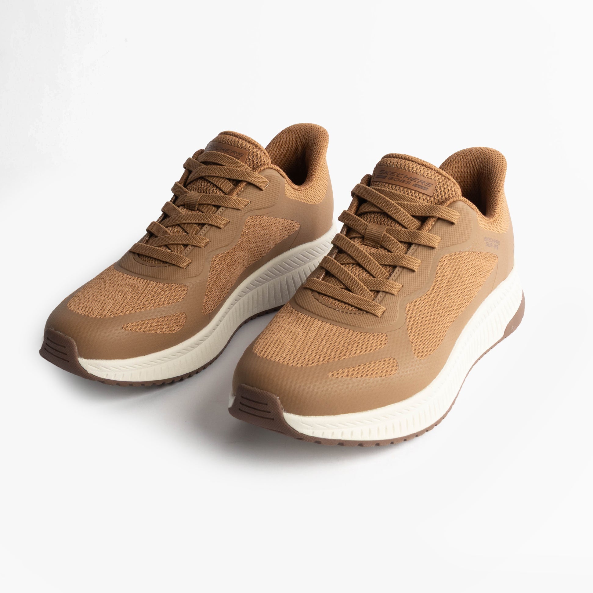 Skechers 118423/CSNT BOBS SQUAD 4 Mens Trainers Chestnut front view with lace-up closure and round toe.