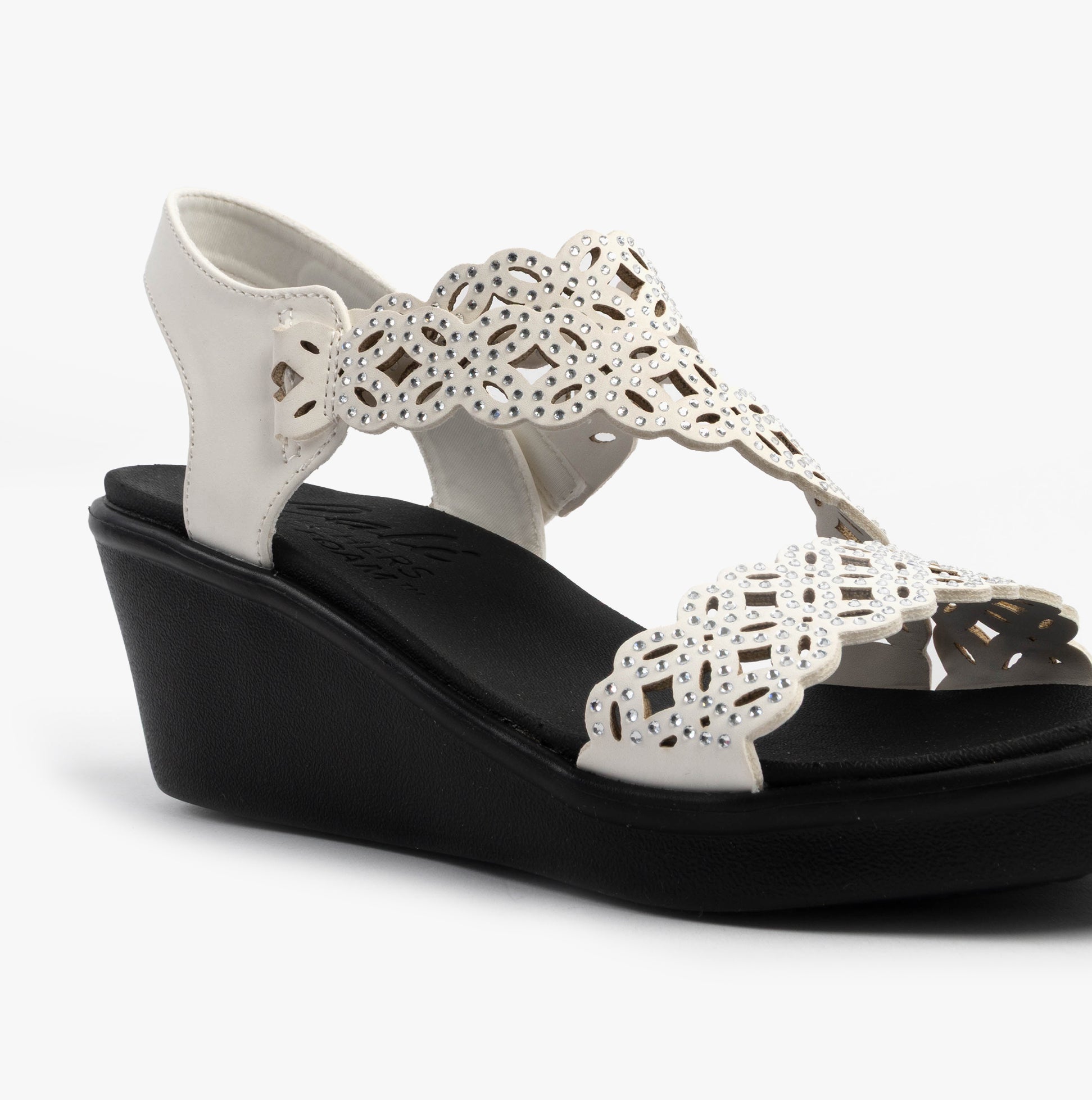 Skechers 119617/WHT RUMBLE ON - SASSIER DAYZ Womens Sandals White side view with decorative strap and wedge heel.