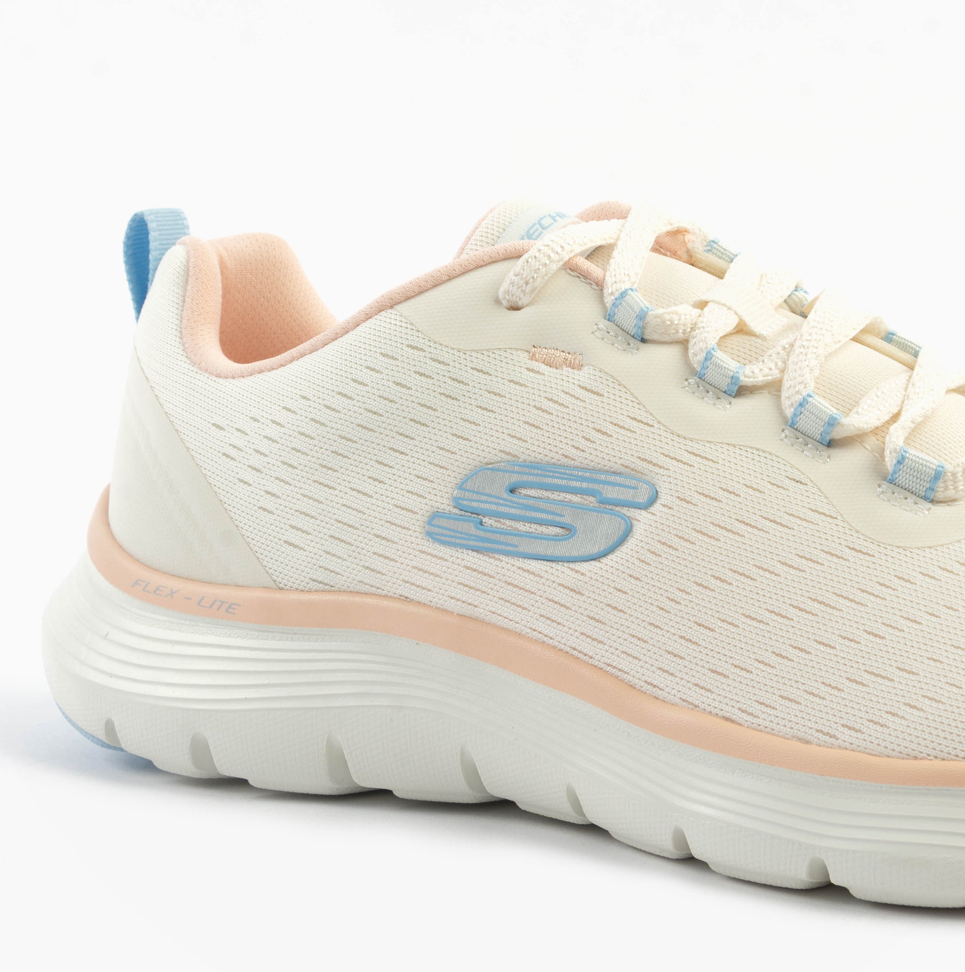 Skechers 150201/NTMT FLEX APPEAL 5.0 Womens Trainers Natural/Multi side view showcasing mesh upper and lace-up design.