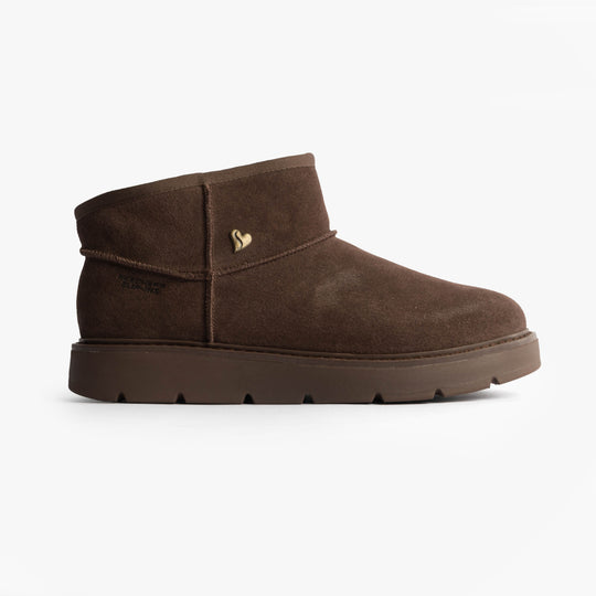 Skechers 167848/CHOC KEEPSAKES COZY - COZY MINI Womens Boots Chocolate side view featuring shearling and suede material